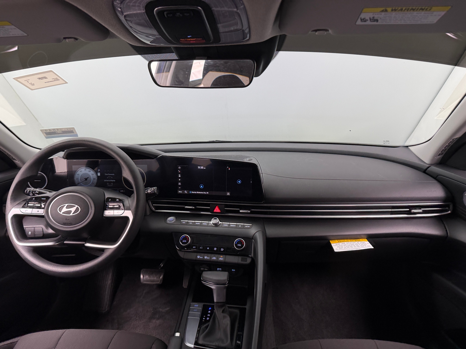 Thumbnail: 2024 Hyundai Elantra - 3