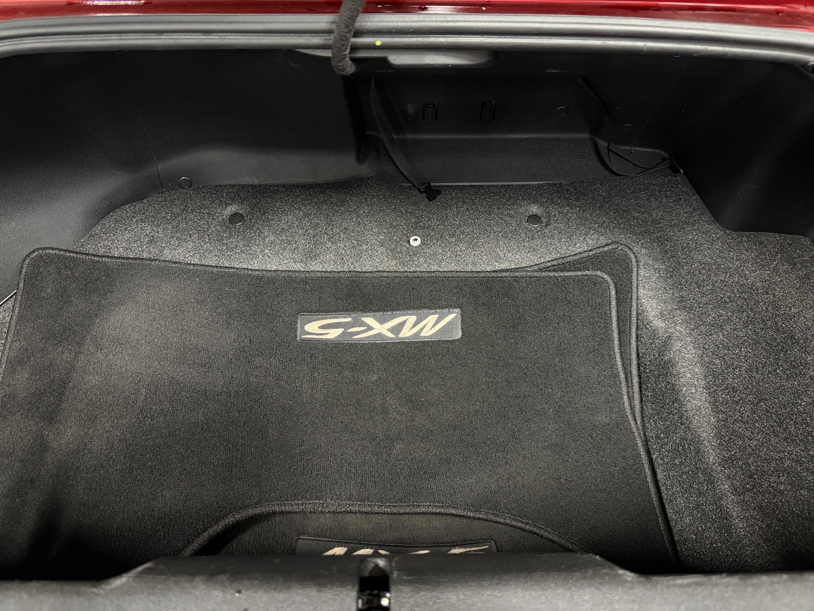 Thumbnail: 2012 Mazda MX-5 Miata - 5