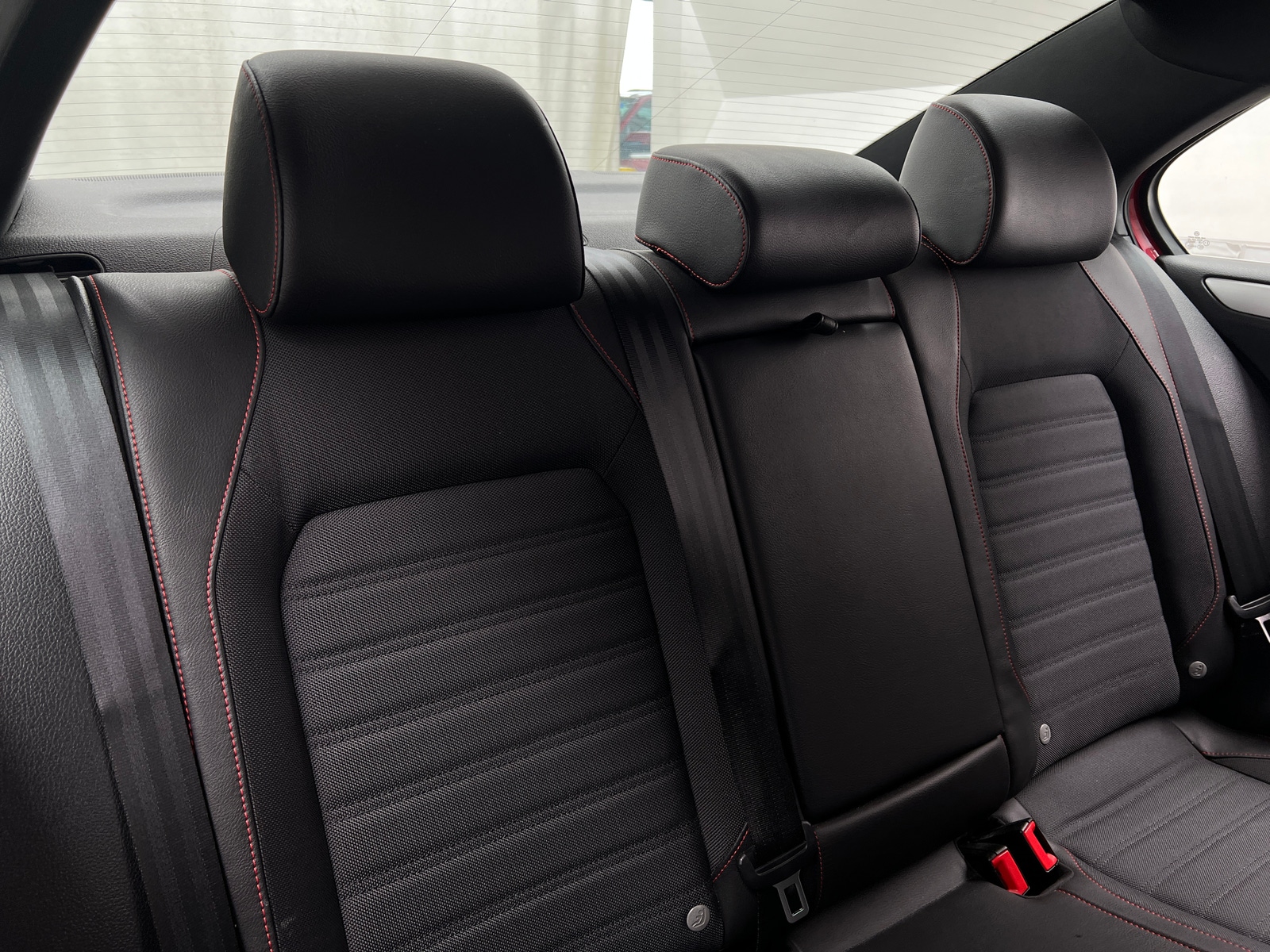 Thumbnail: 2012 Volkswagen Jetta - 6