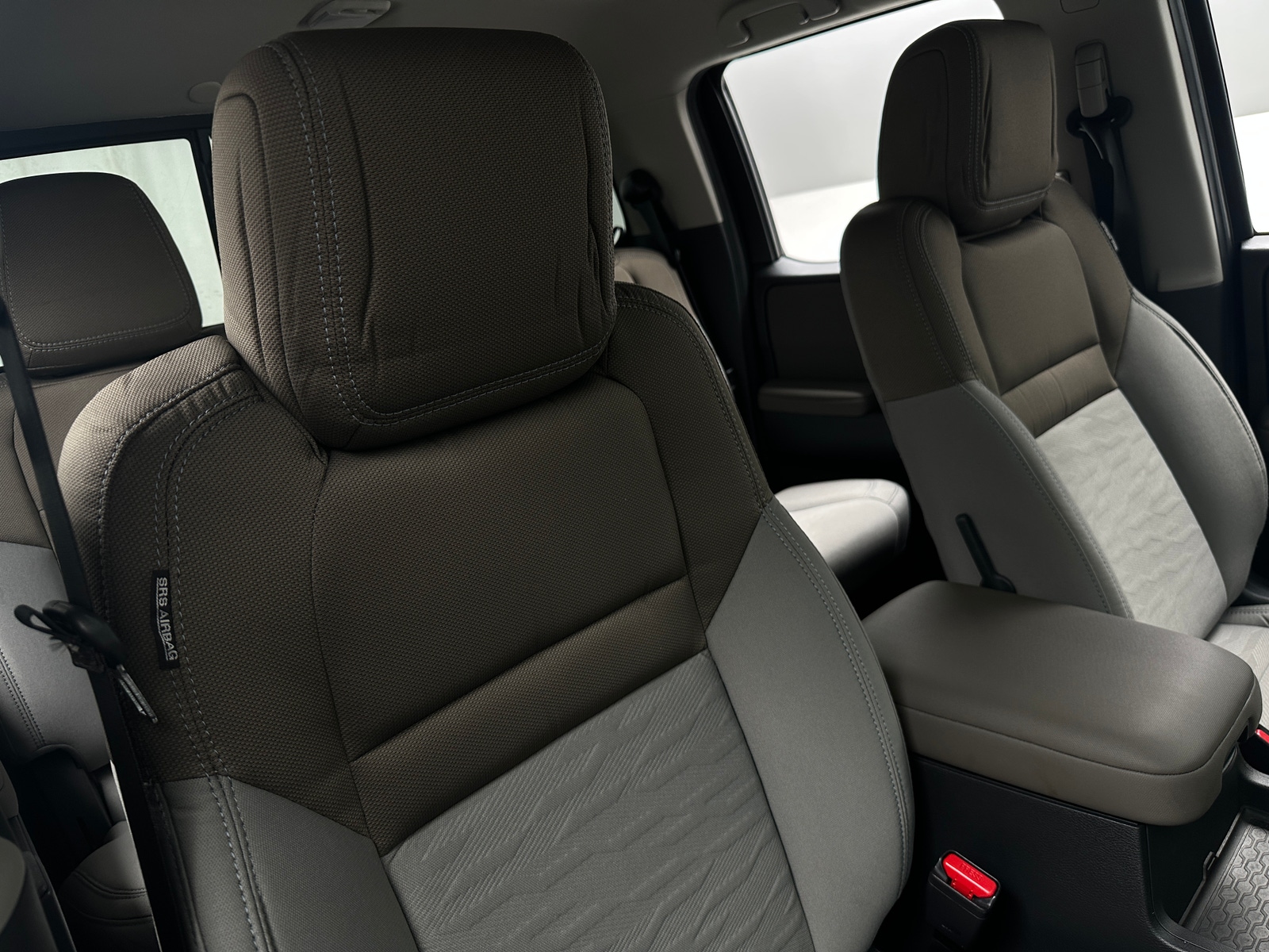 Thumbnail: 2022 Nissan Frontier - 2