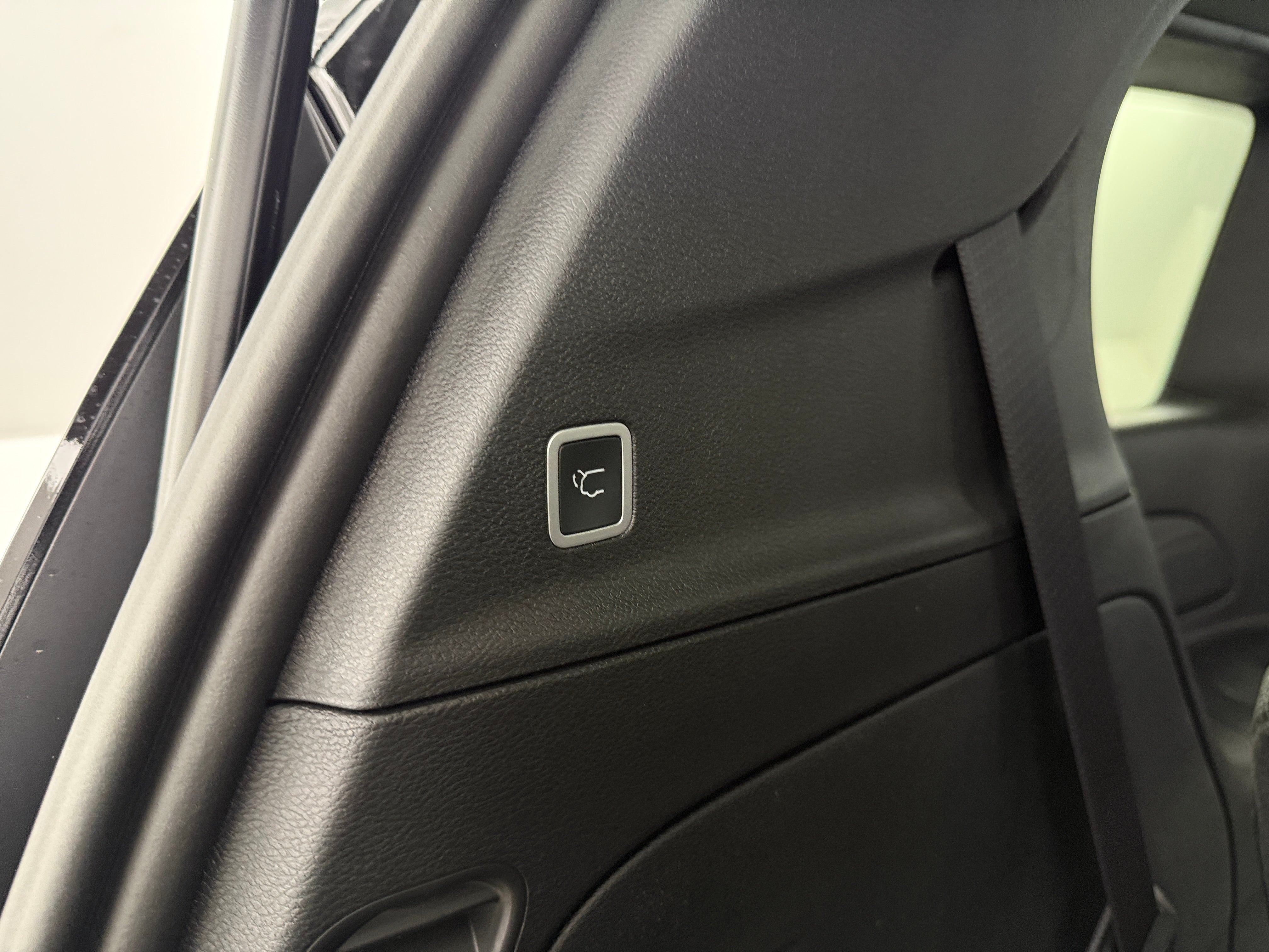2026 Chrysler Pacifica Select - Photo 15