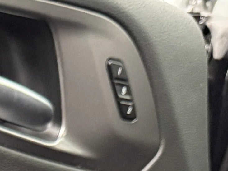 2026 Chrysler Pacifica Select - Photo 22