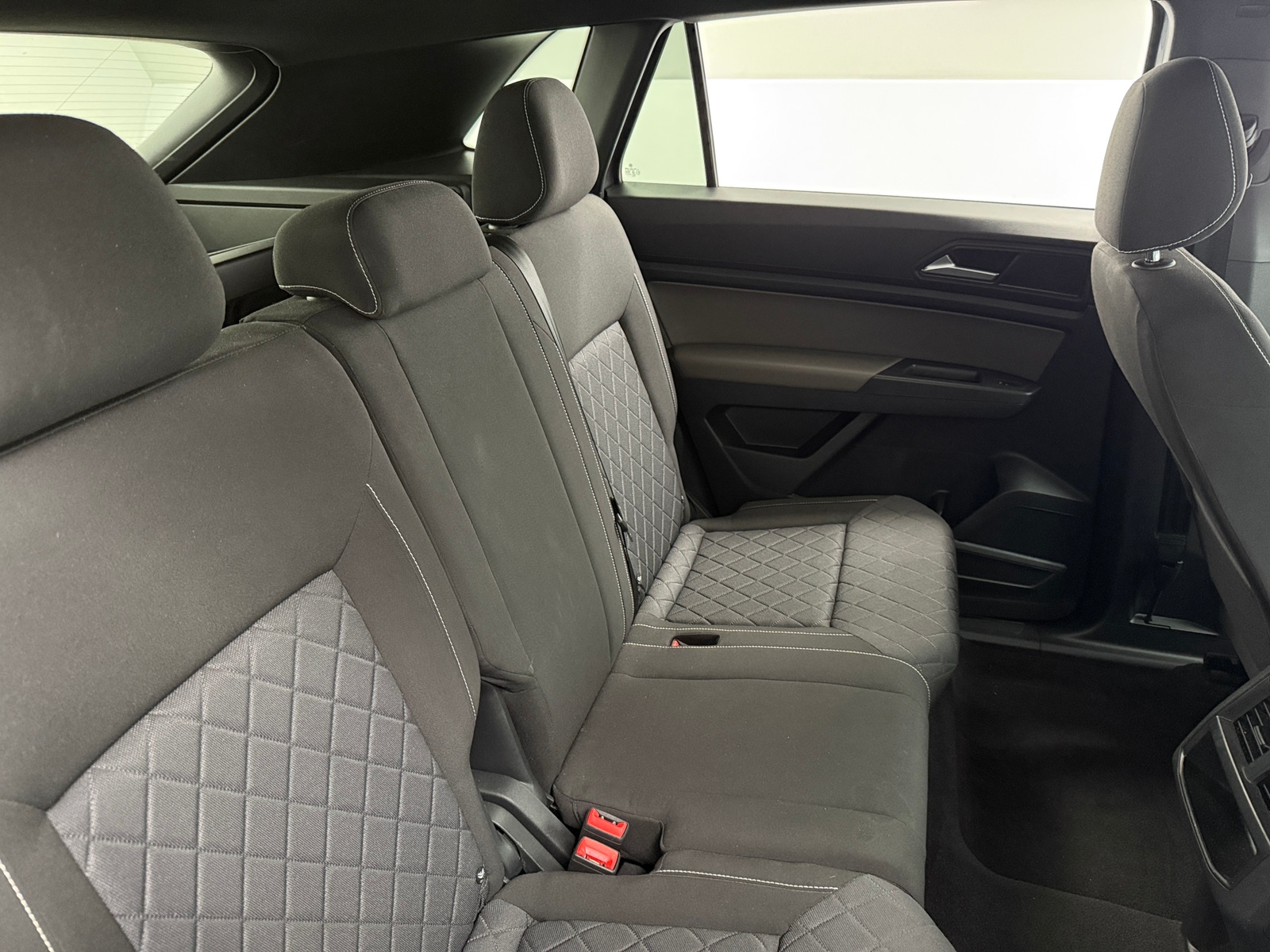 Thumbnail: 2021 Volkswagen Atlas - 6