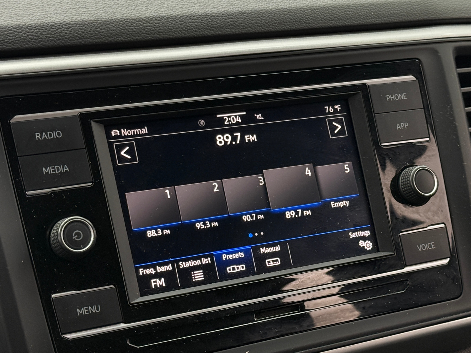 Thumbnail: 2021 Volkswagen Atlas - 4