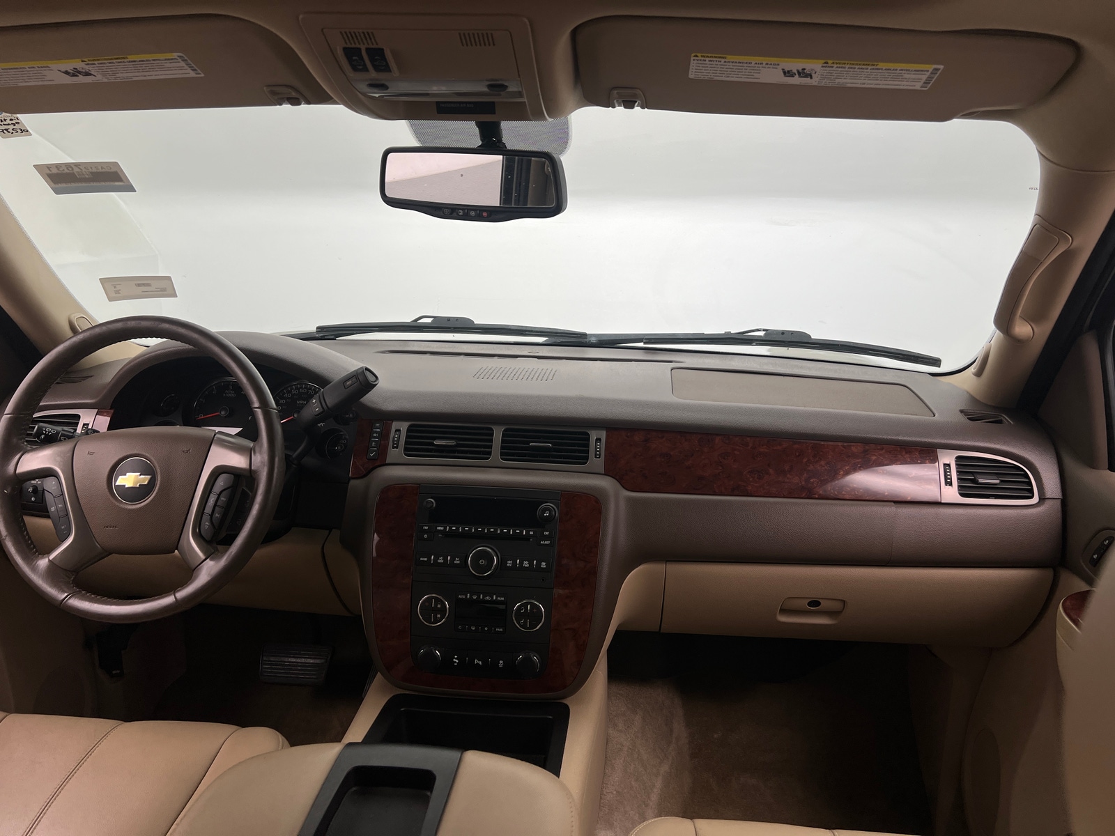 Thumbnail: 2014 Chevrolet Tahoe - 2