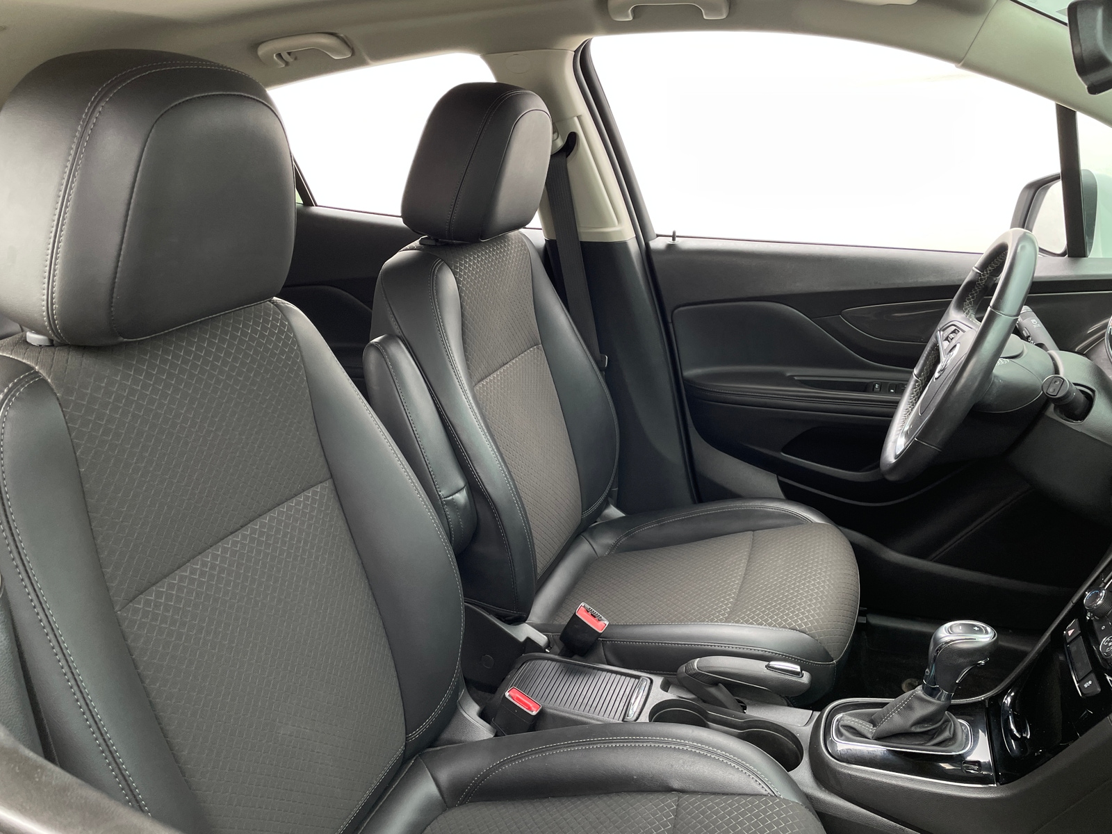 Thumbnail: 2019 Buick Encore - 2