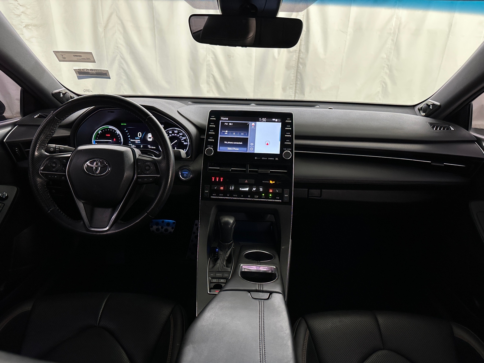 Thumbnail: 2021 Toyota Avalon - 3