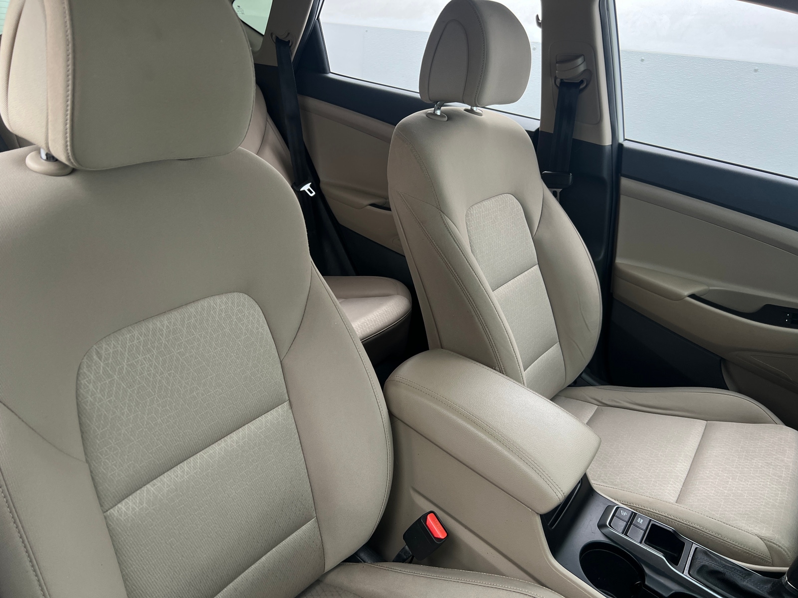 Thumbnail: 2016 Hyundai Tucson - 2