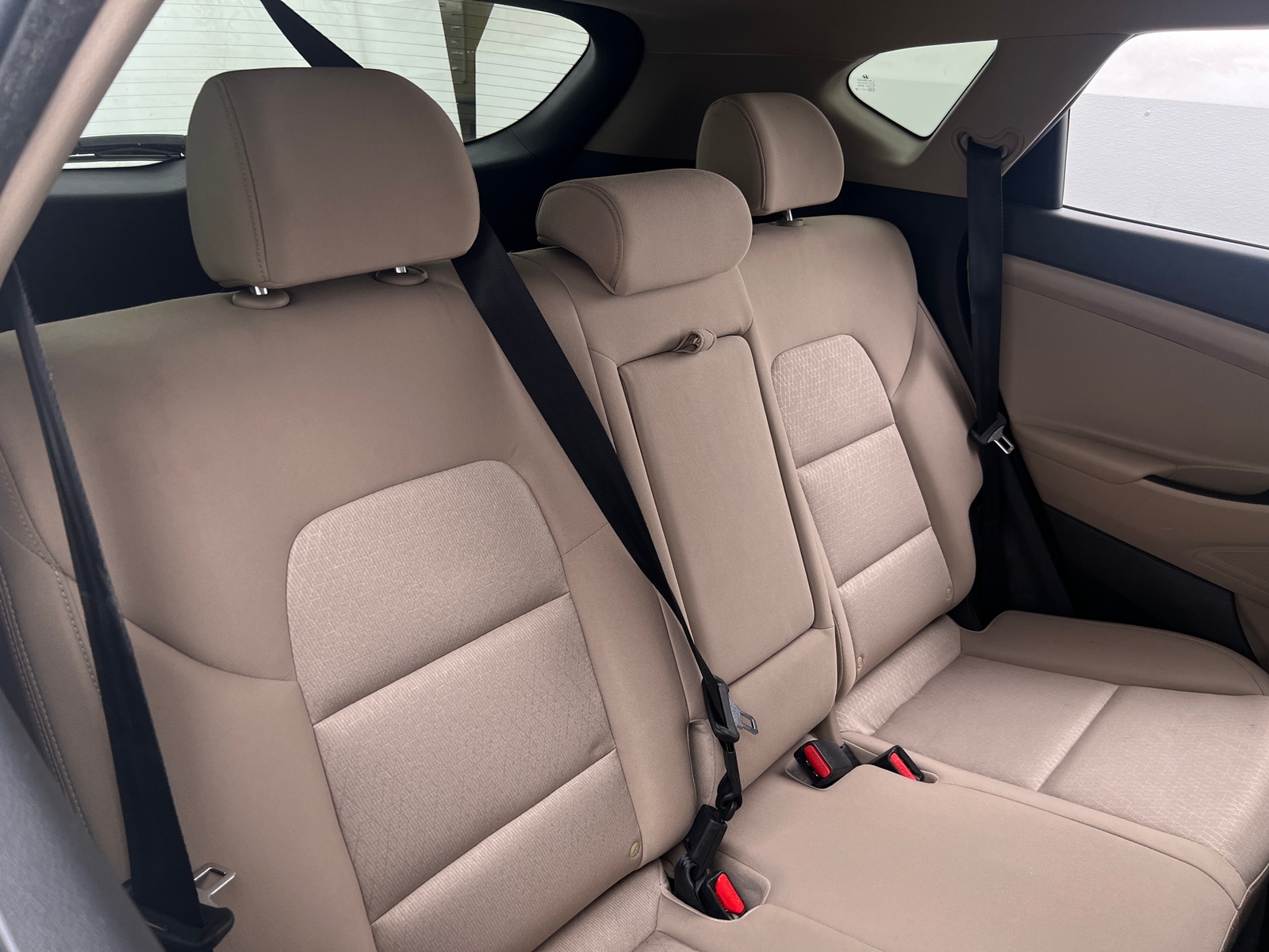Thumbnail: 2016 Hyundai Tucson - 6