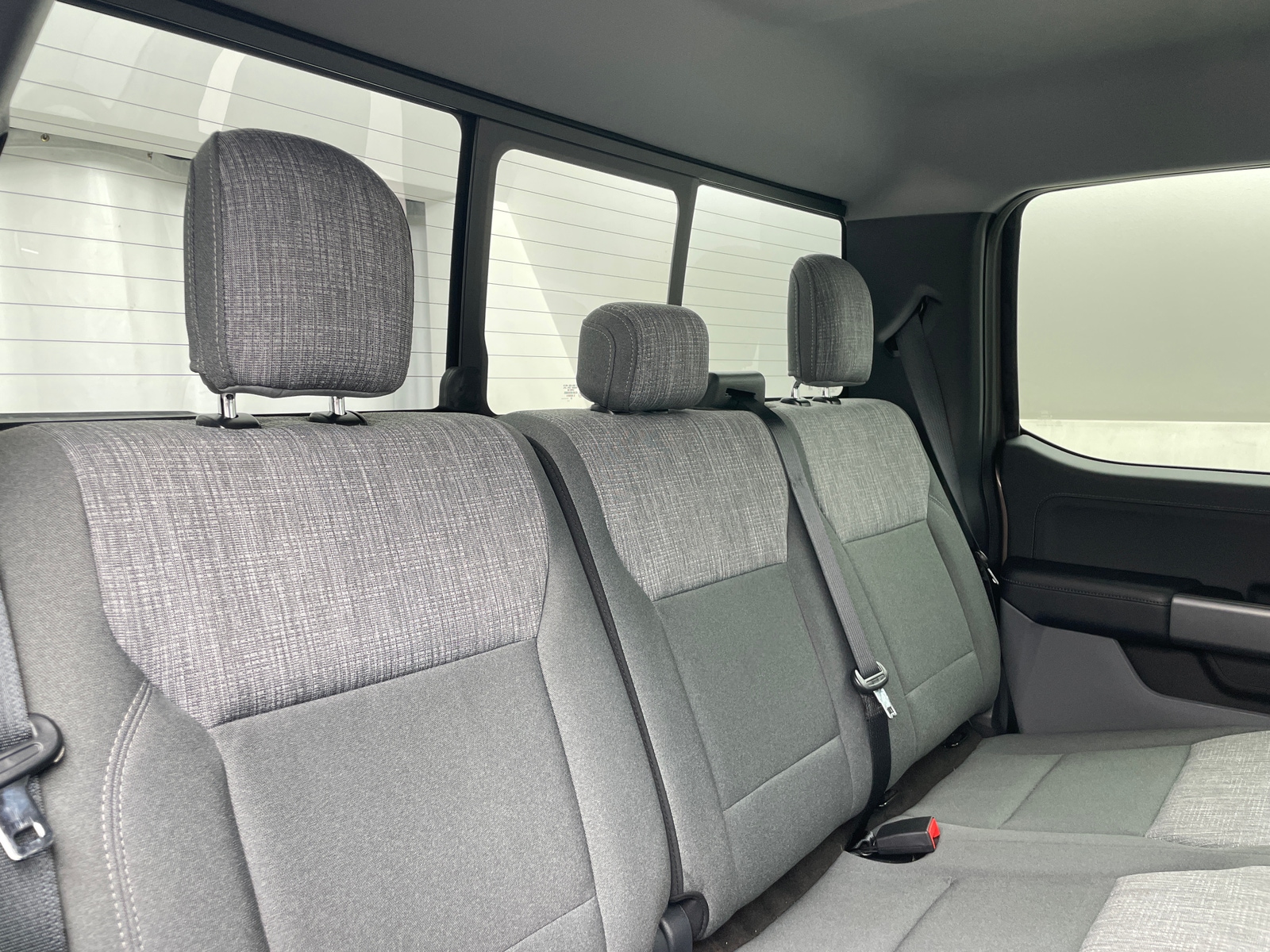 Thumbnail: 2021 Ford Econoline - 6