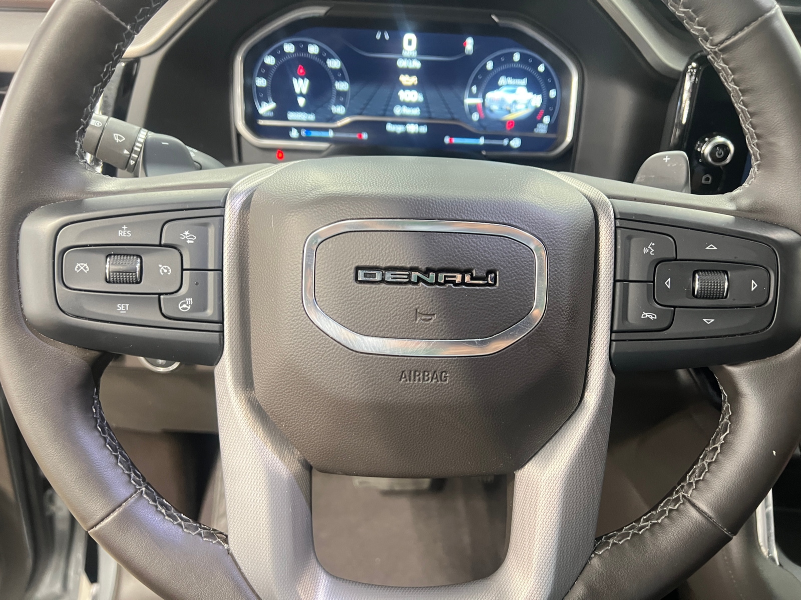 Thumbnail: 2024 GMC Sierra 1500 - 4