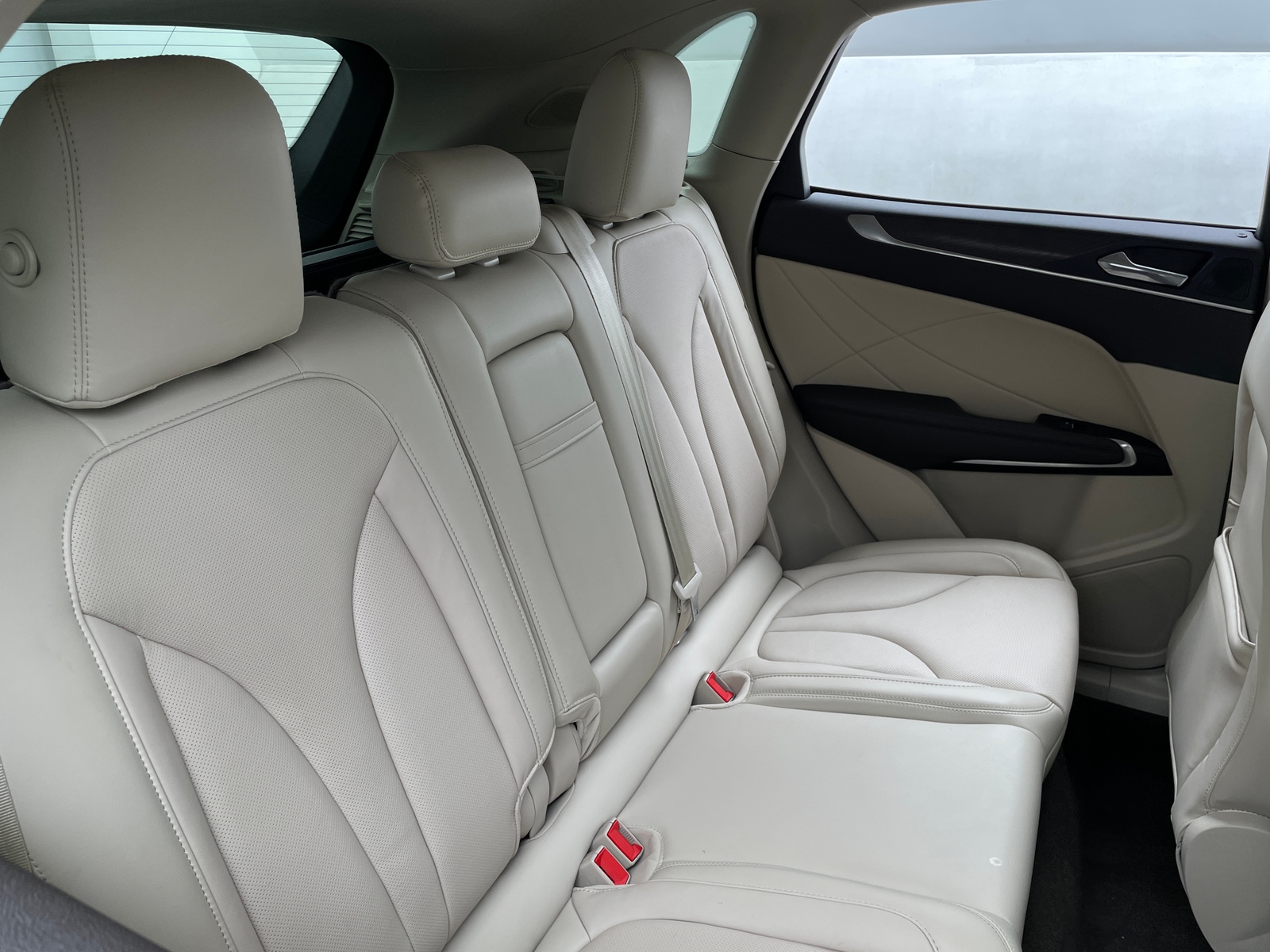Thumbnail: 2019 Lincoln MKC - 5