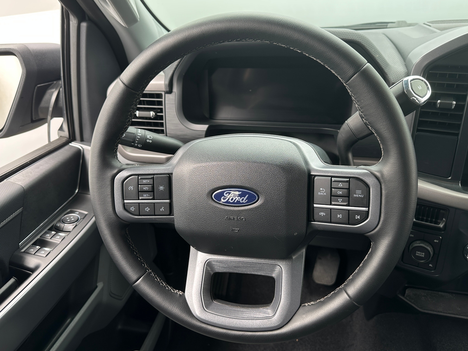 Thumbnail: 2025 Ford Econoline - 5
