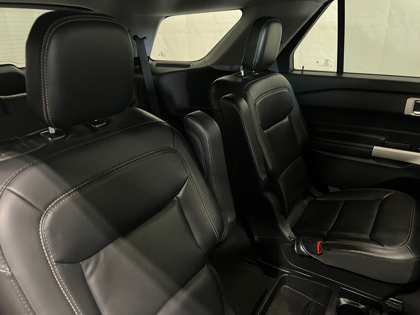 Thumbnail: 2021 Ford Explorer - 6