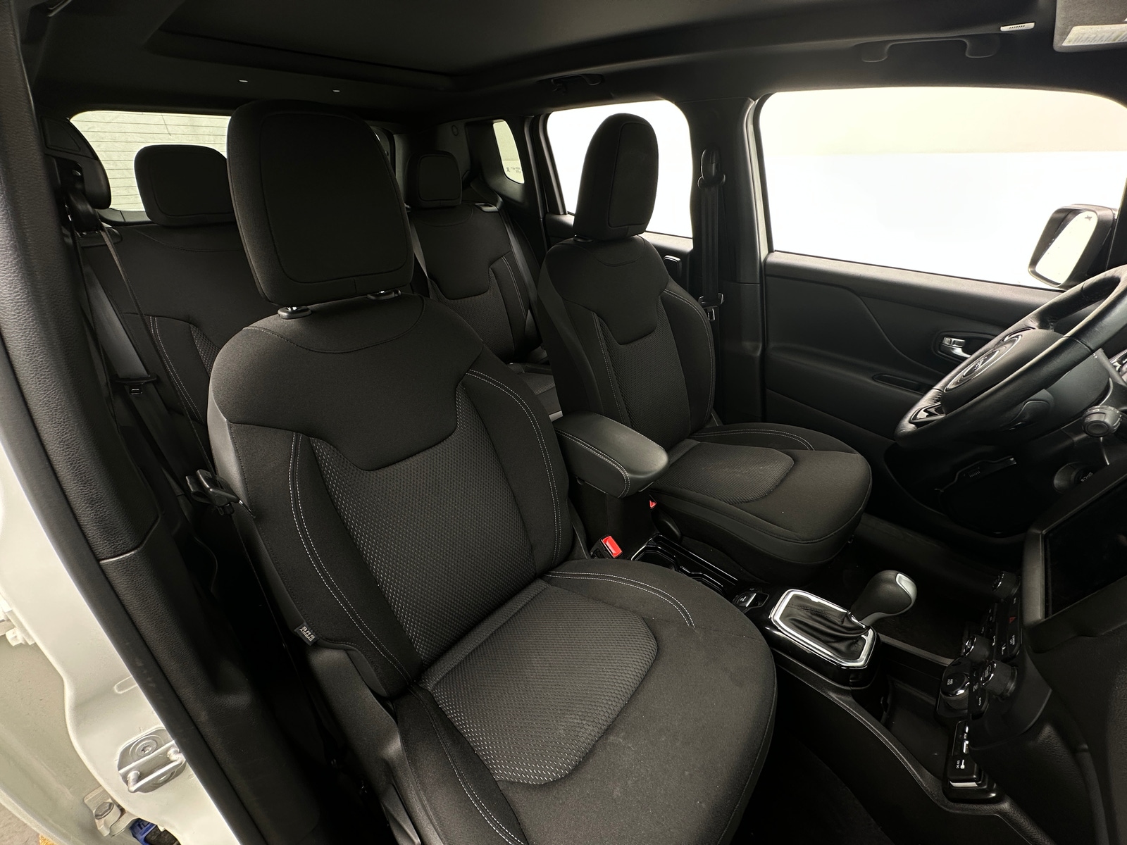 Thumbnail: 2022 Jeep Renegade - 2
