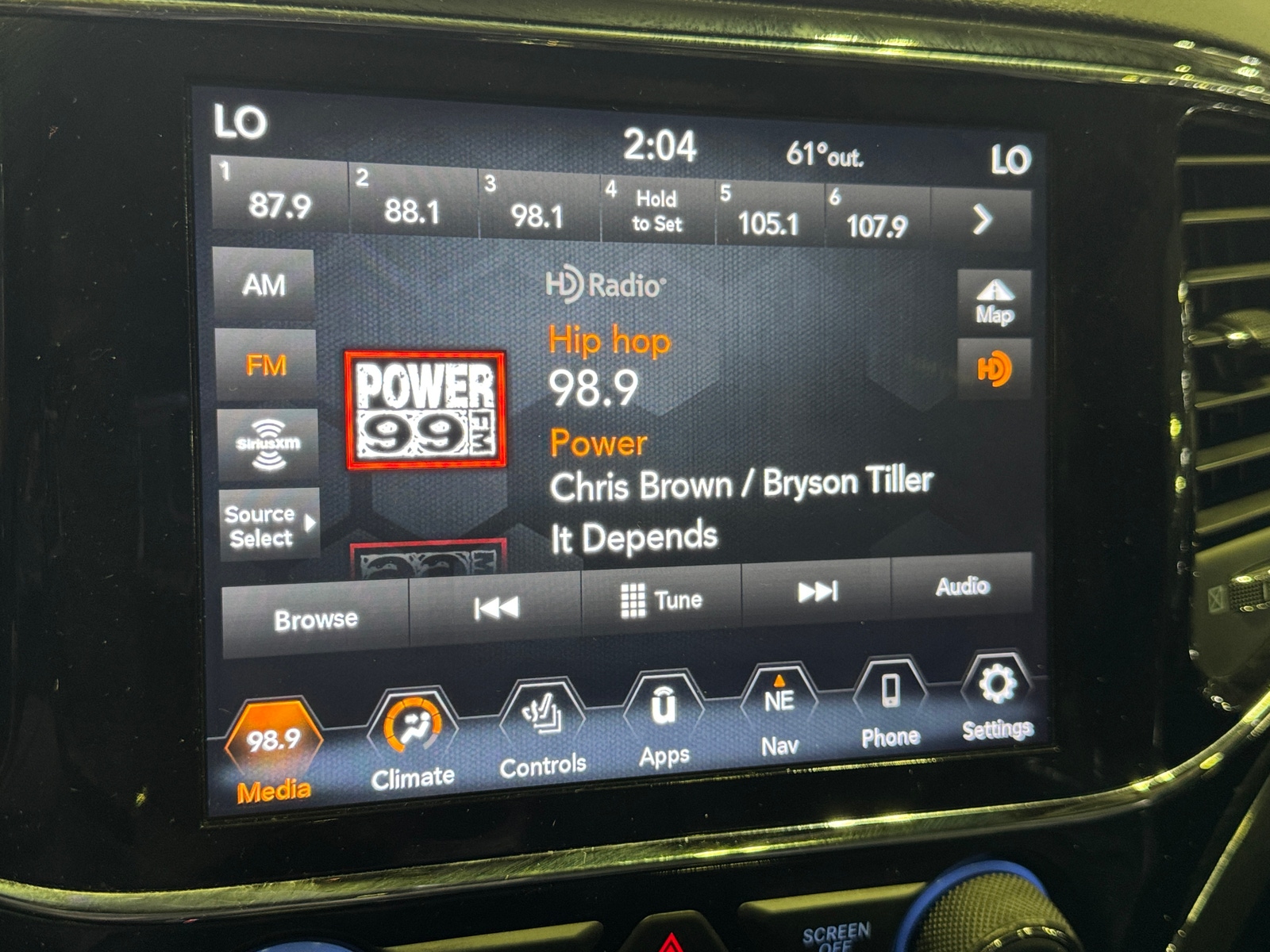 Thumbnail: 2019 Jeep Grand Cherokee - 3