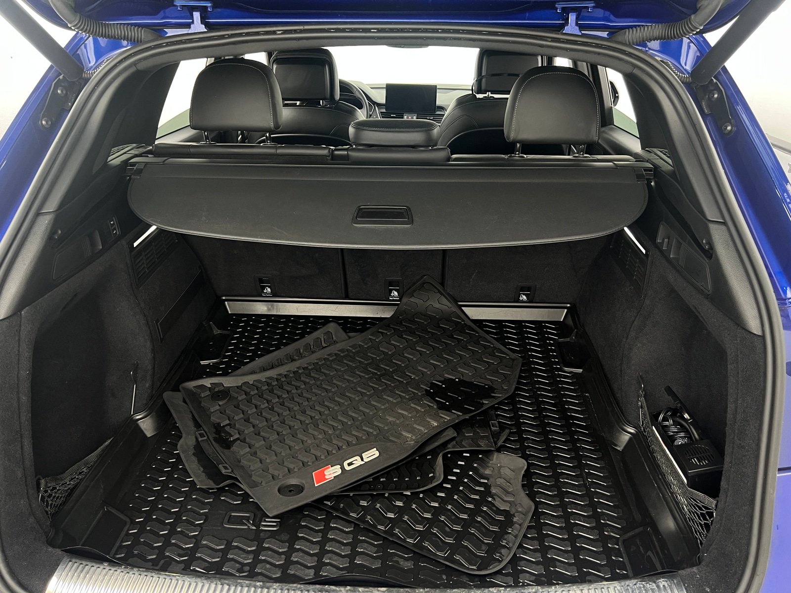 Thumbnail: 2021 Audi SQ5 - 6