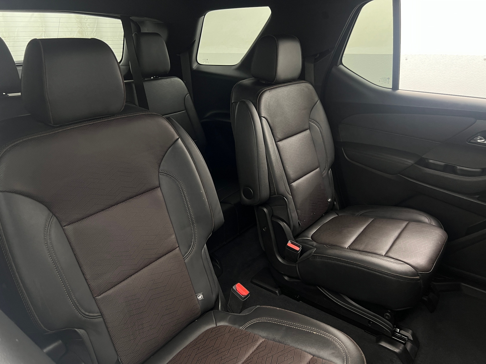 Thumbnail: 2022 Chevrolet Traverse - 5