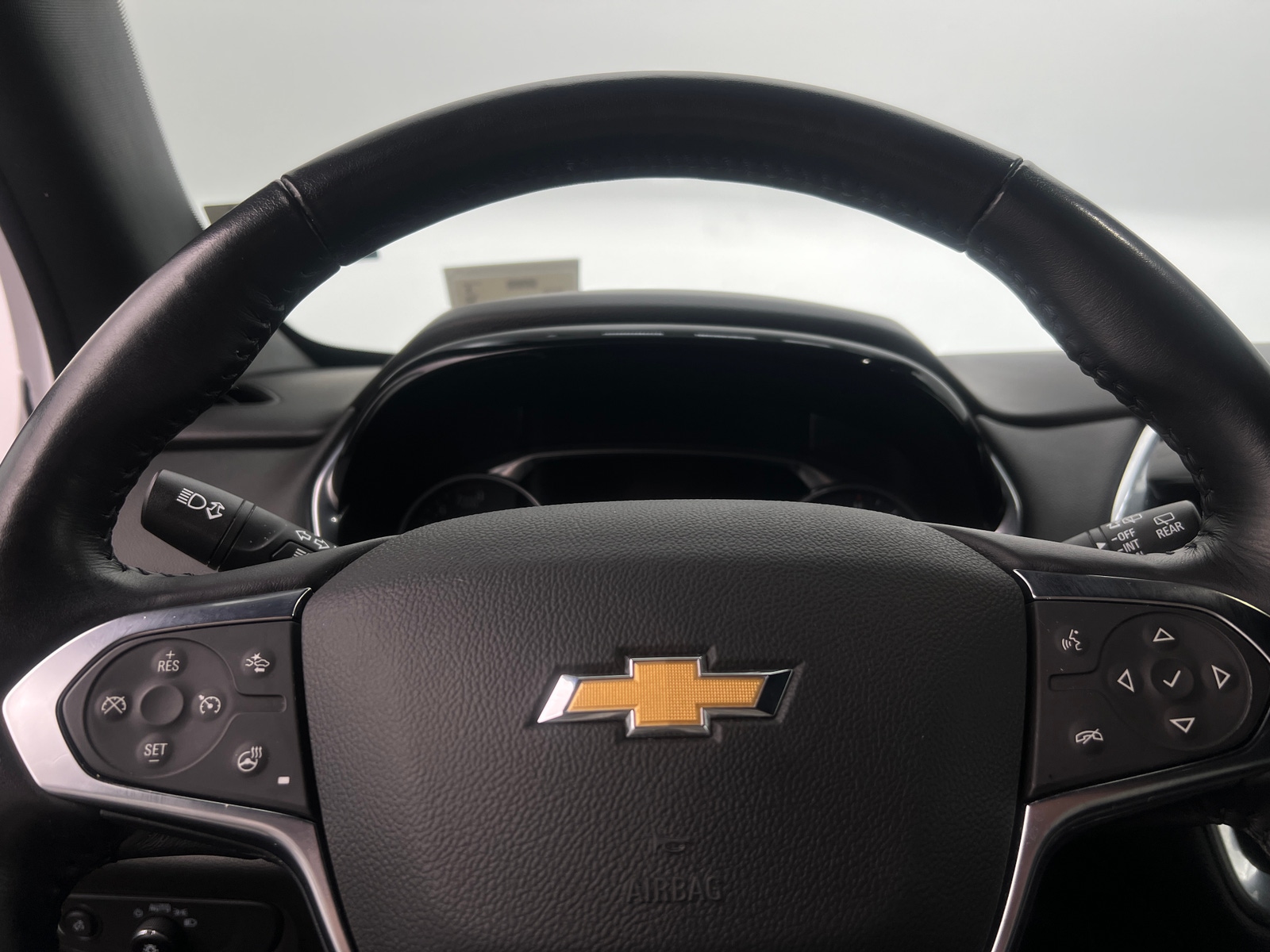 Thumbnail: 2022 Chevrolet Traverse - 4