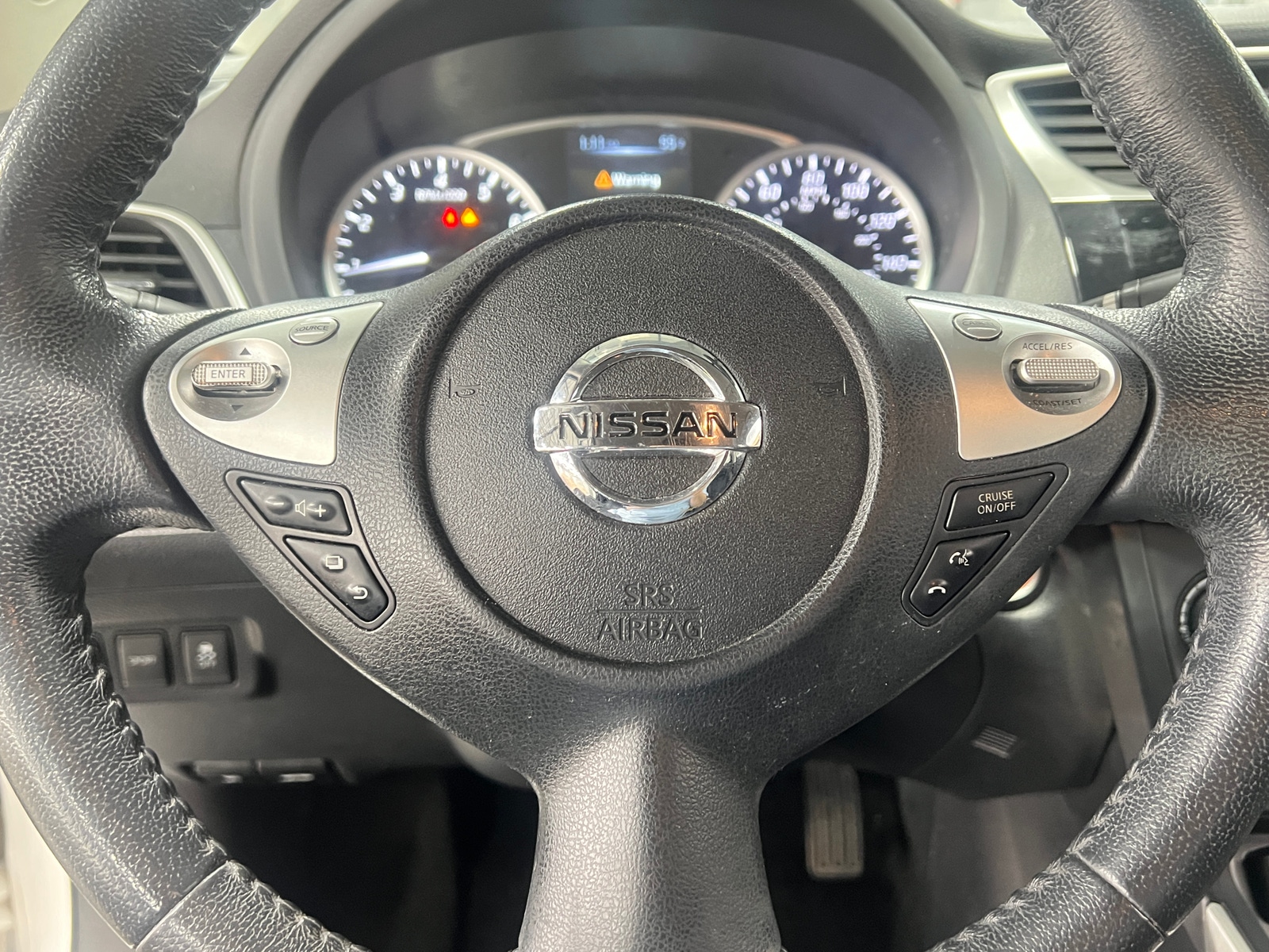 Thumbnail: 2016 Nissan Sentra - 5