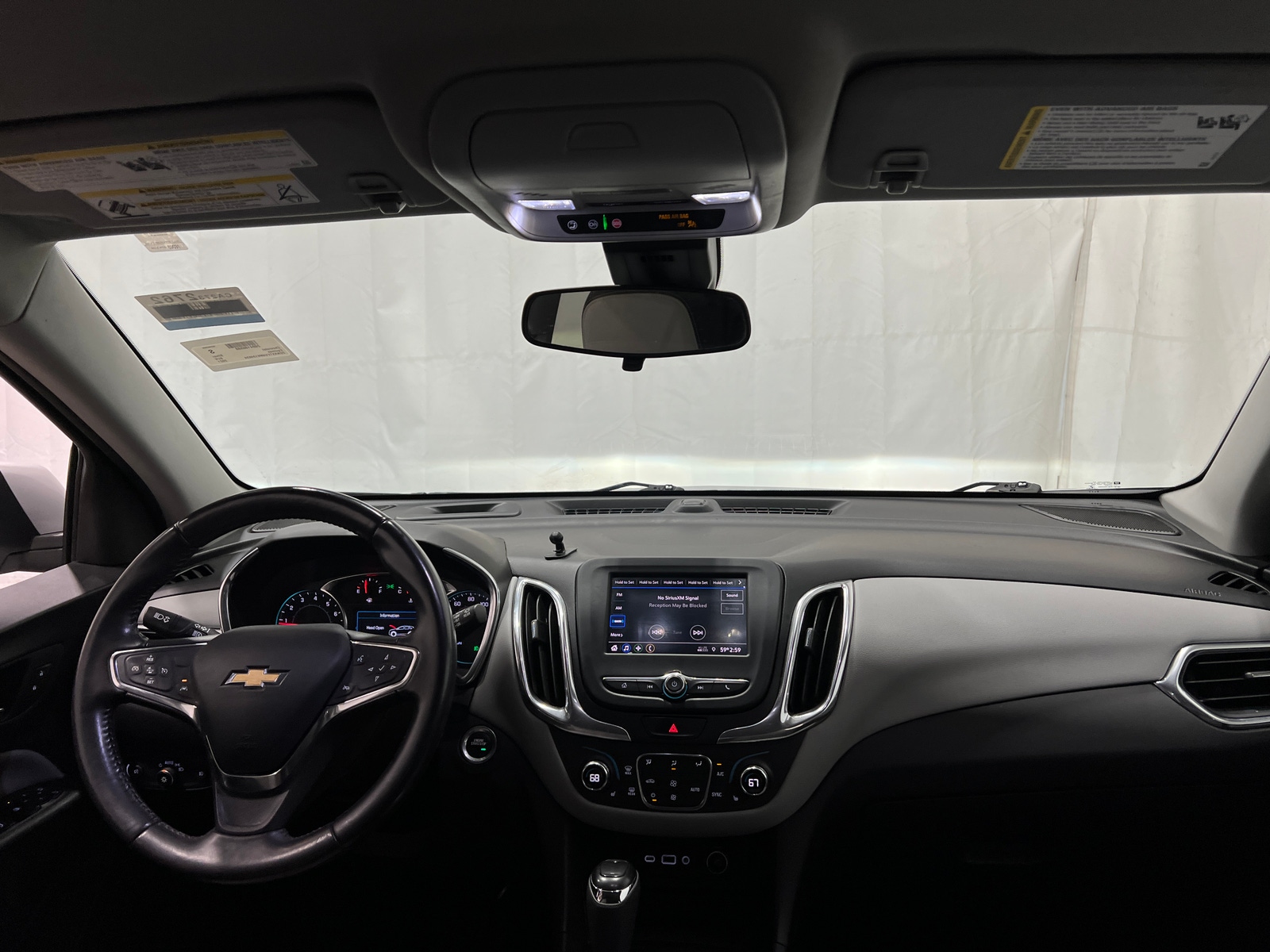 Thumbnail: 2021 Chevrolet Equinox - 3