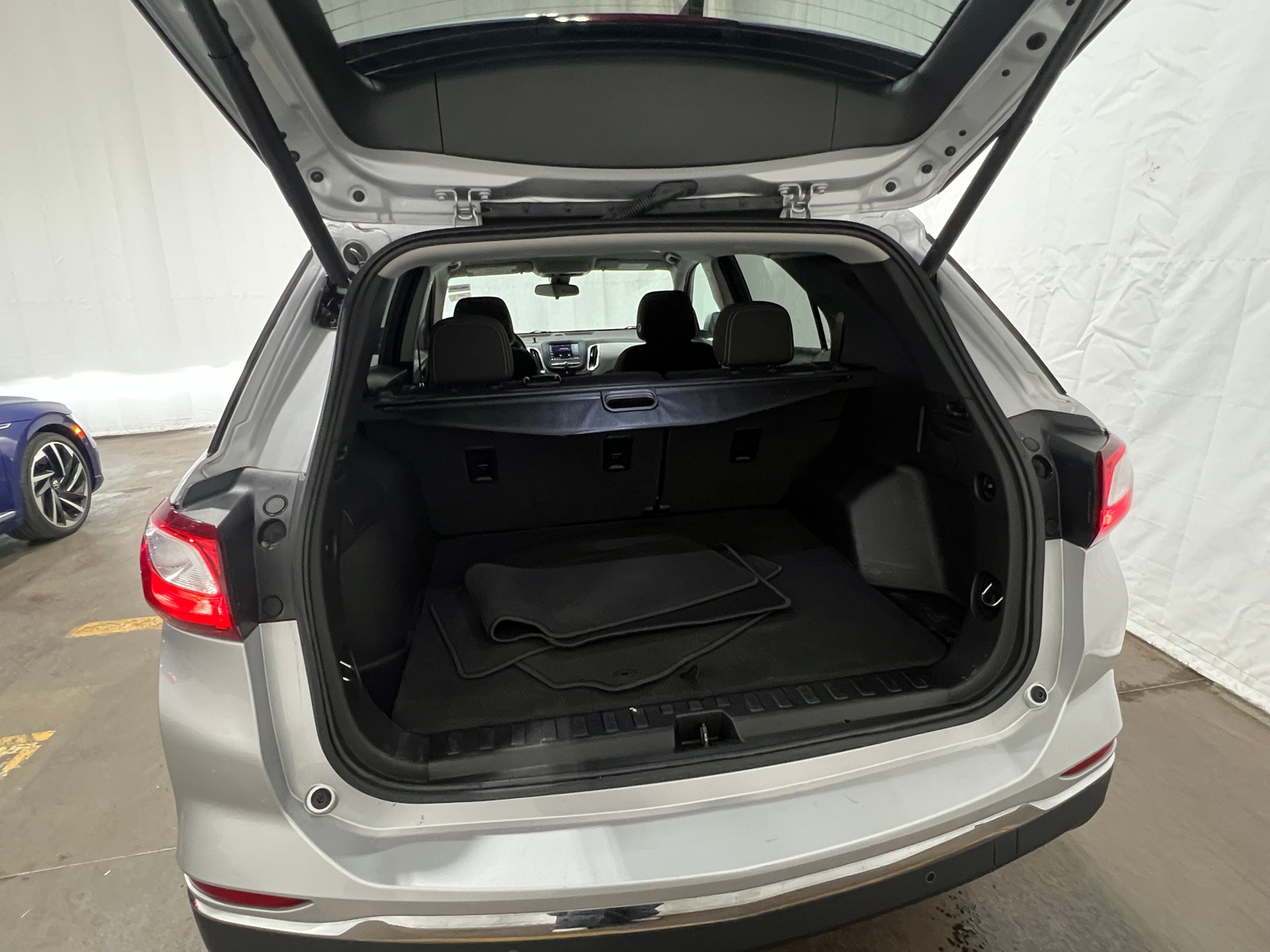 Thumbnail: 2021 Chevrolet Equinox - 7