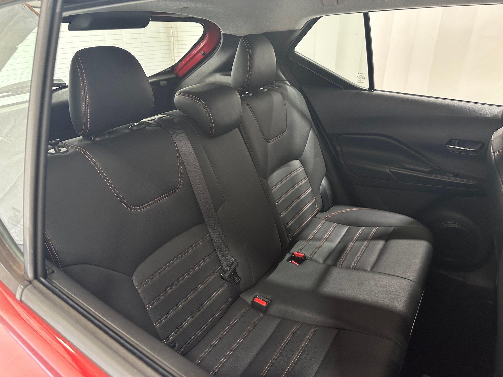 Thumbnail: 2019 Nissan Kicks - 6