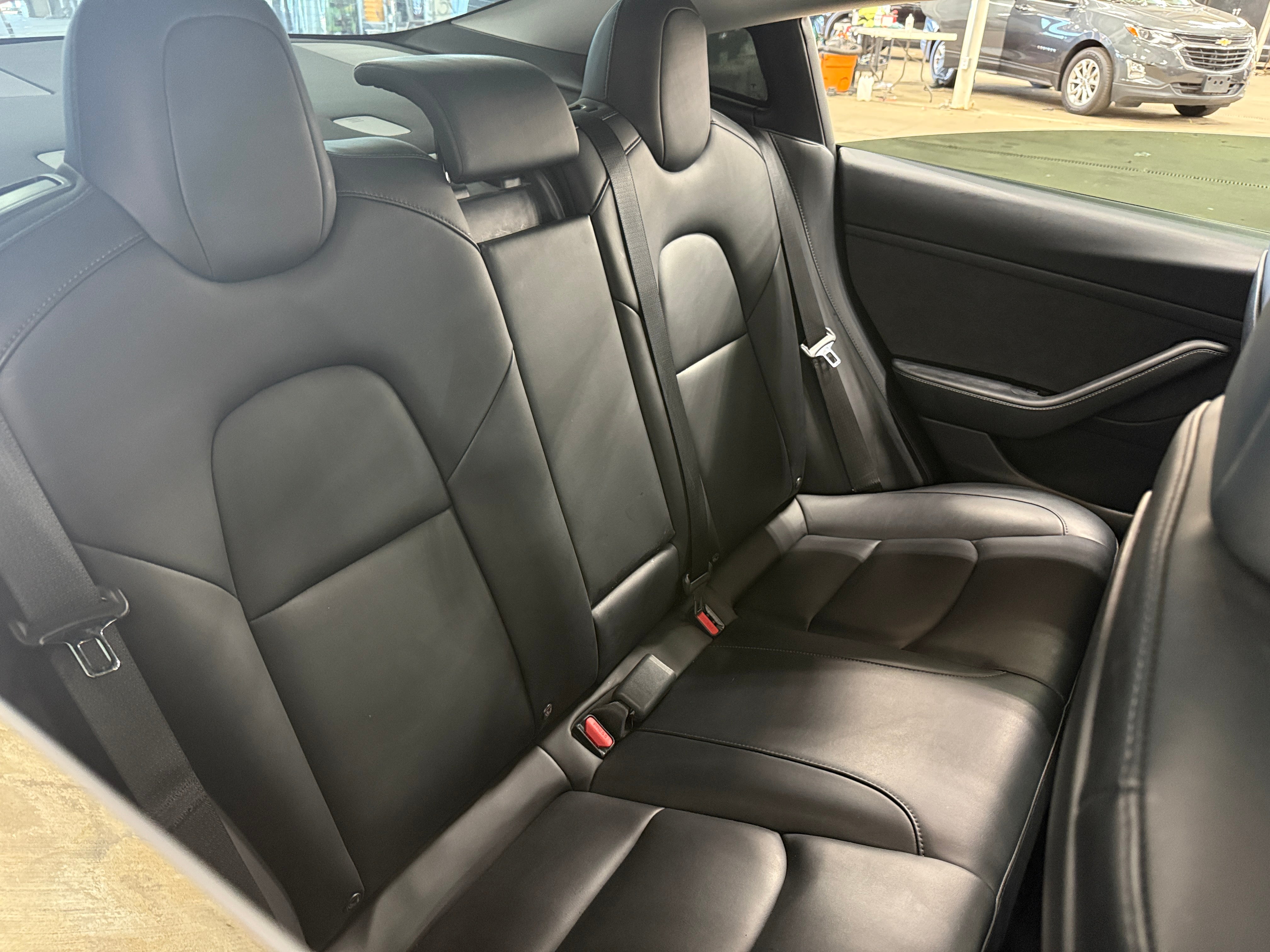 Used 2021 Tesla Model 3 Base with VIN 5YJ3E1EB8MF015304 for sale in Oak Creek, WI