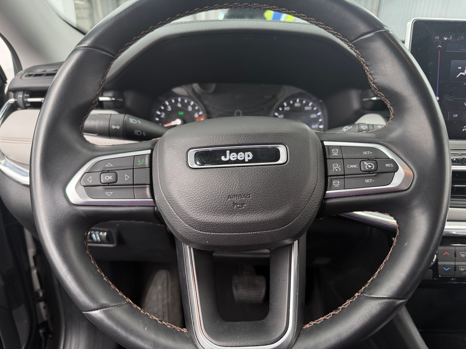 Thumbnail: 2022 Jeep Compass - 4