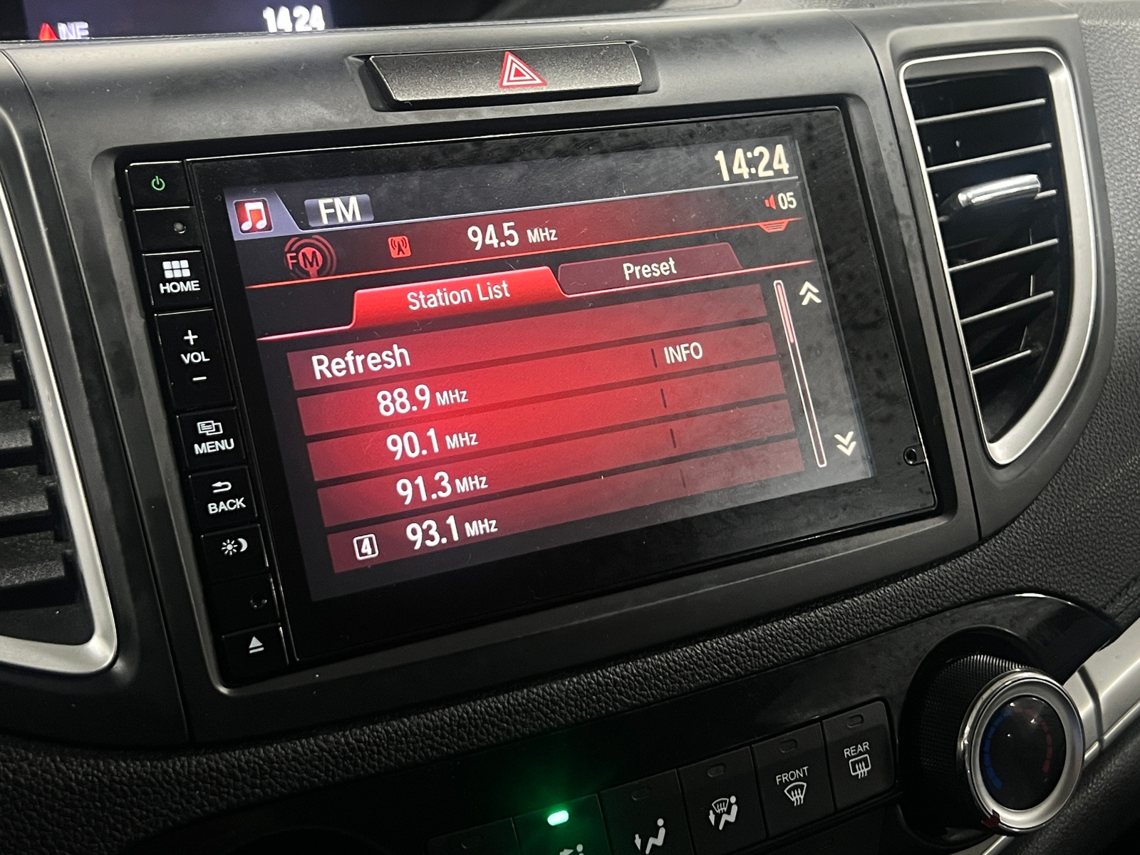 Thumbnail: 2016 Honda CR-V - 4
