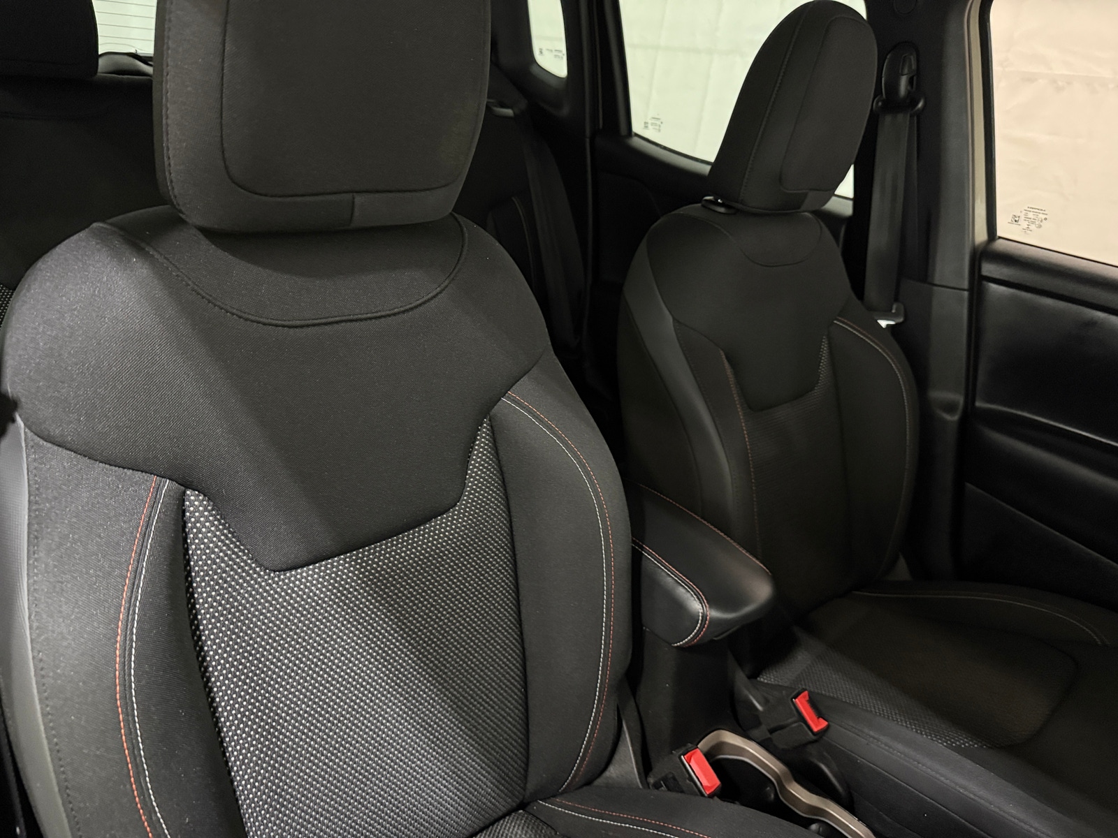 Thumbnail: 2016 Jeep Renegade - 2