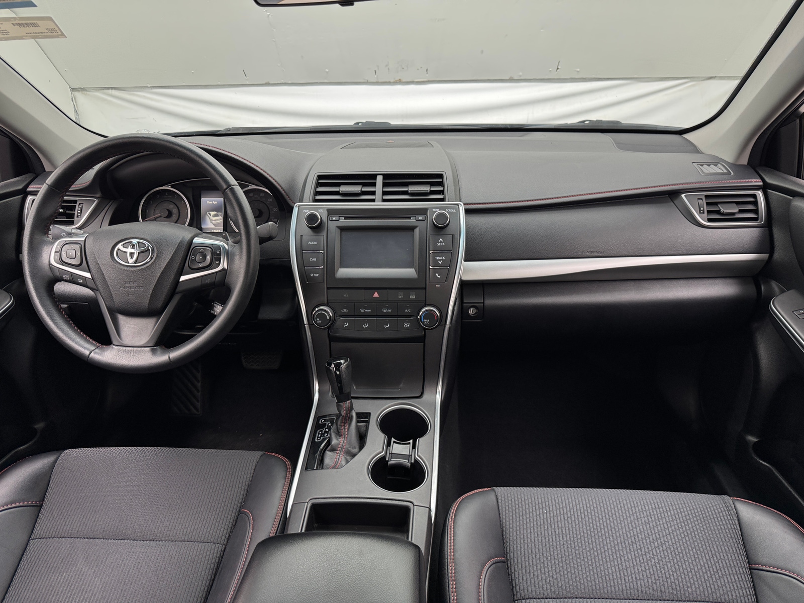 Thumbnail: 2017 Toyota Camry - 3