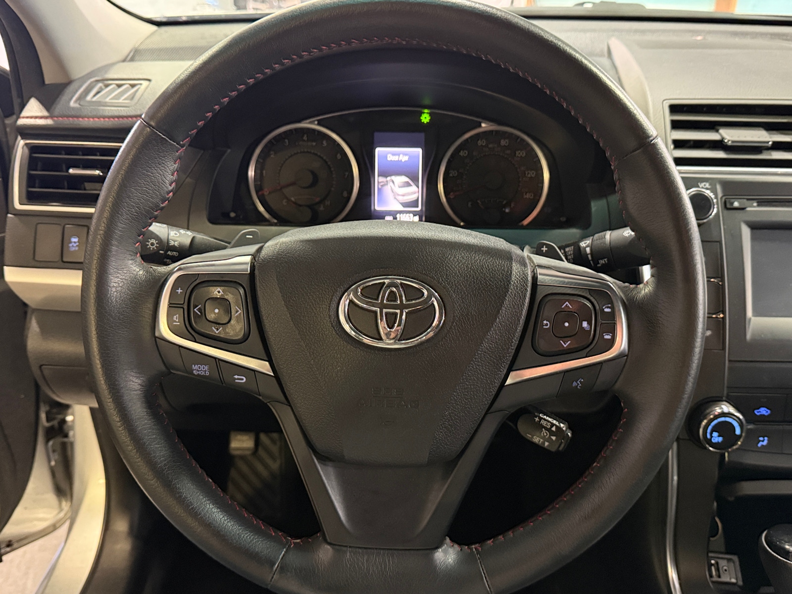 Thumbnail: 2017 Toyota Camry - 5
