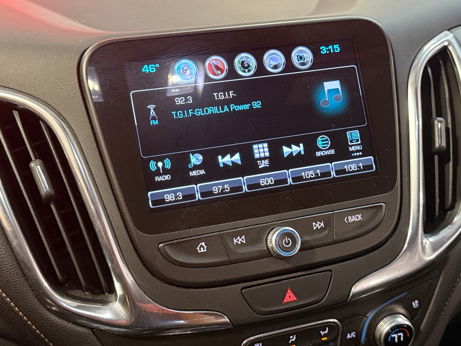 Thumbnail: 2018 Chevrolet Equinox - 3