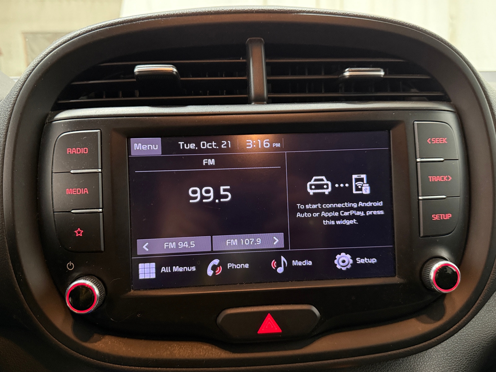 Thumbnail: 2022 Kia Soul - 4