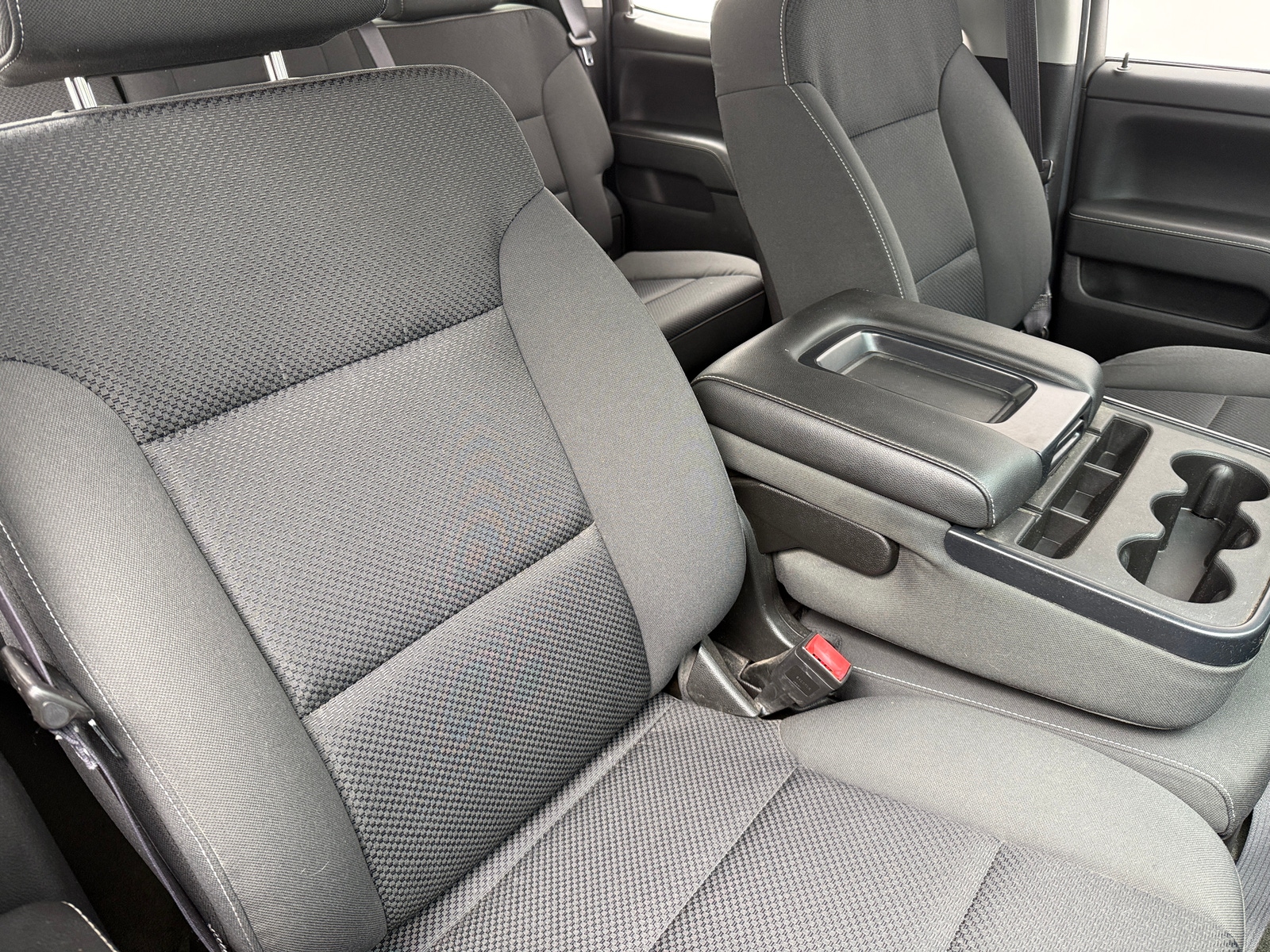 Thumbnail: 2015 Chevrolet Silverado 1500 - 2