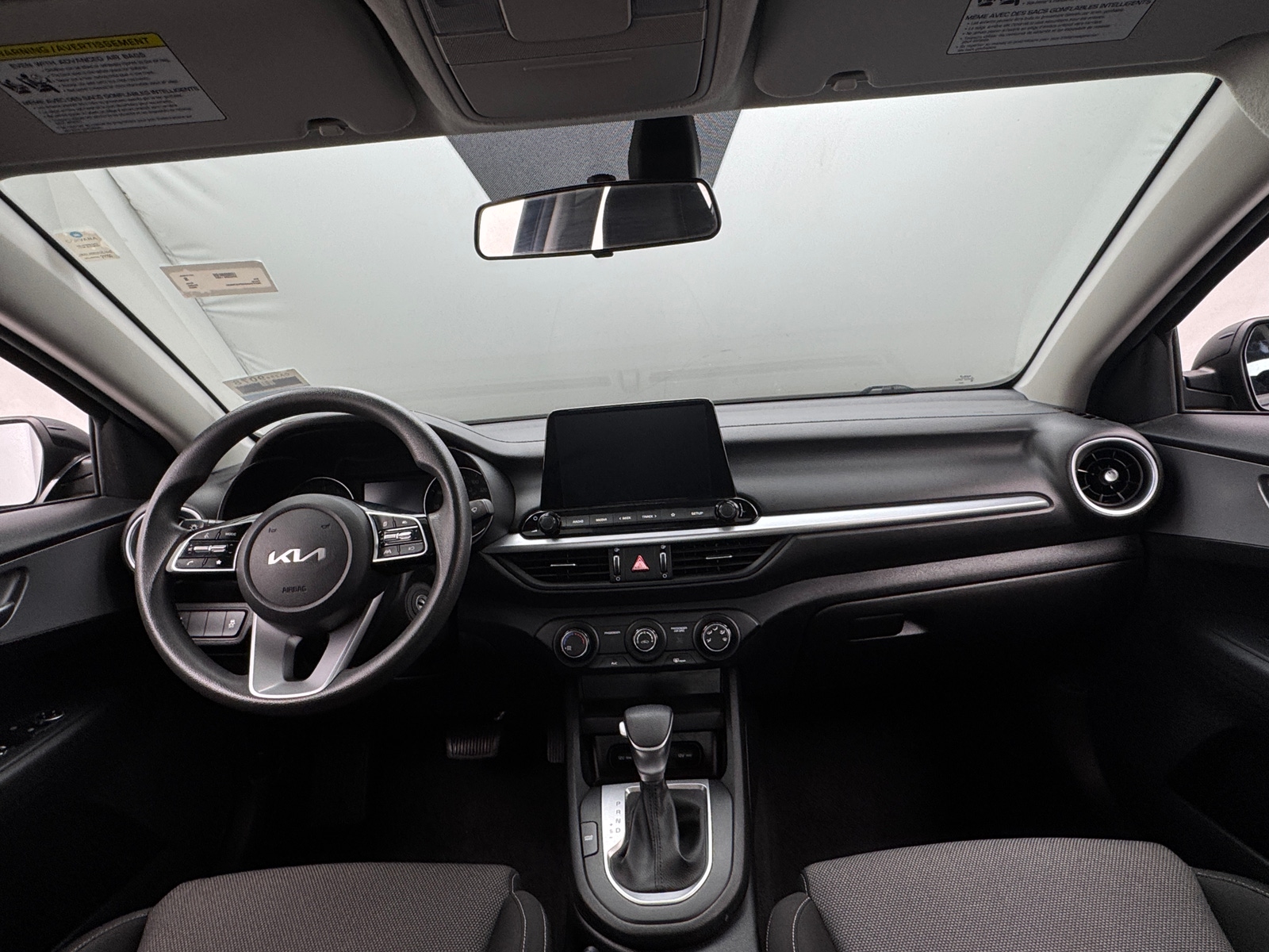 Thumbnail: 2023 Kia Forte - 3