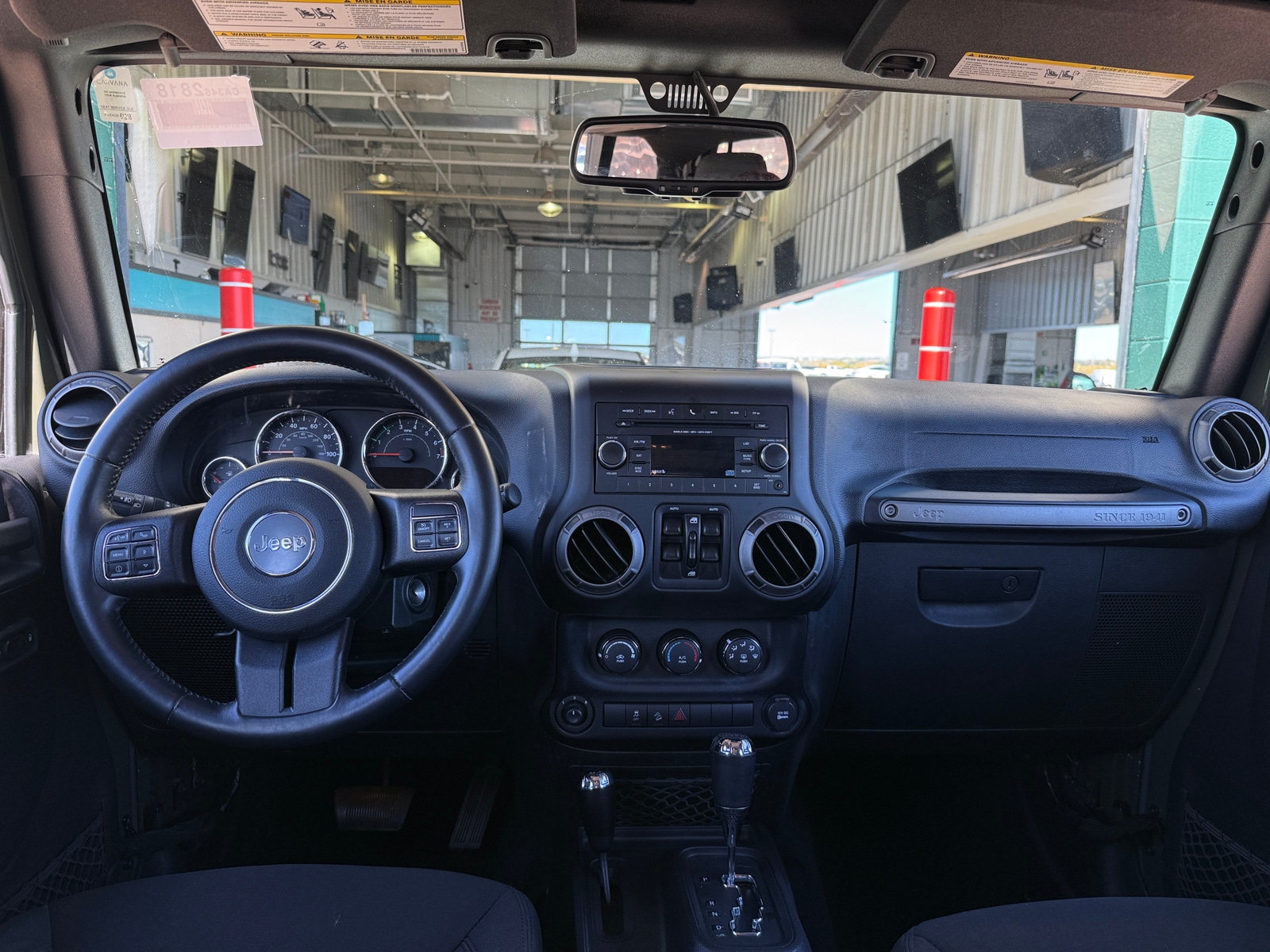 Thumbnail: 2015 Jeep Wrangler - 3