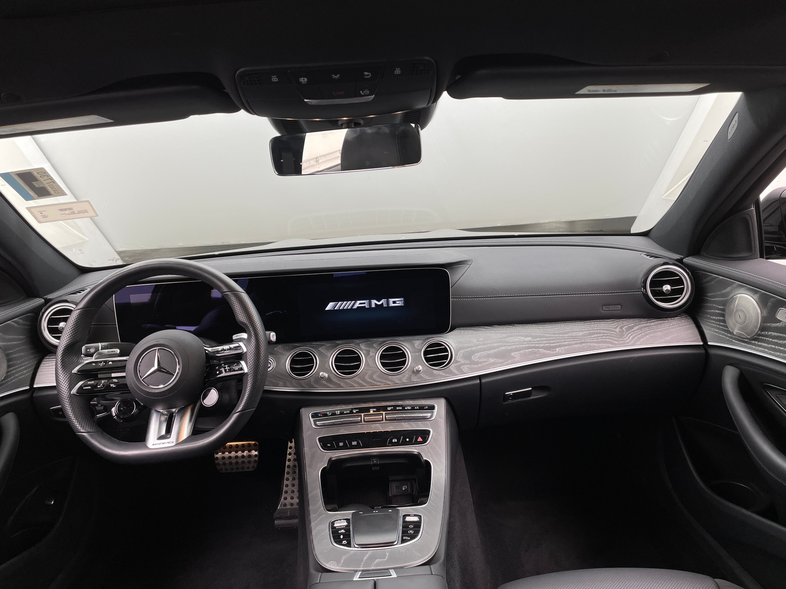 Thumbnail: 2022 Mercedes-Benz E-Class - 2
