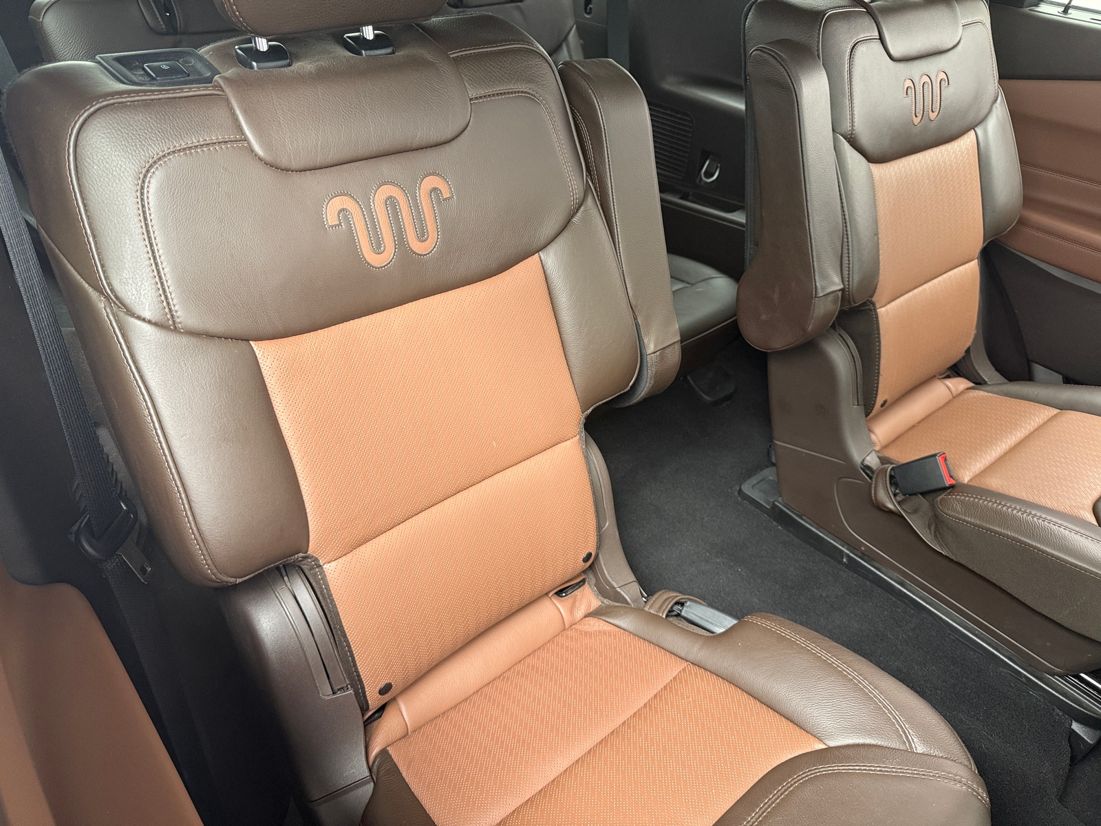 Thumbnail: 2023 Ford Explorer - 5