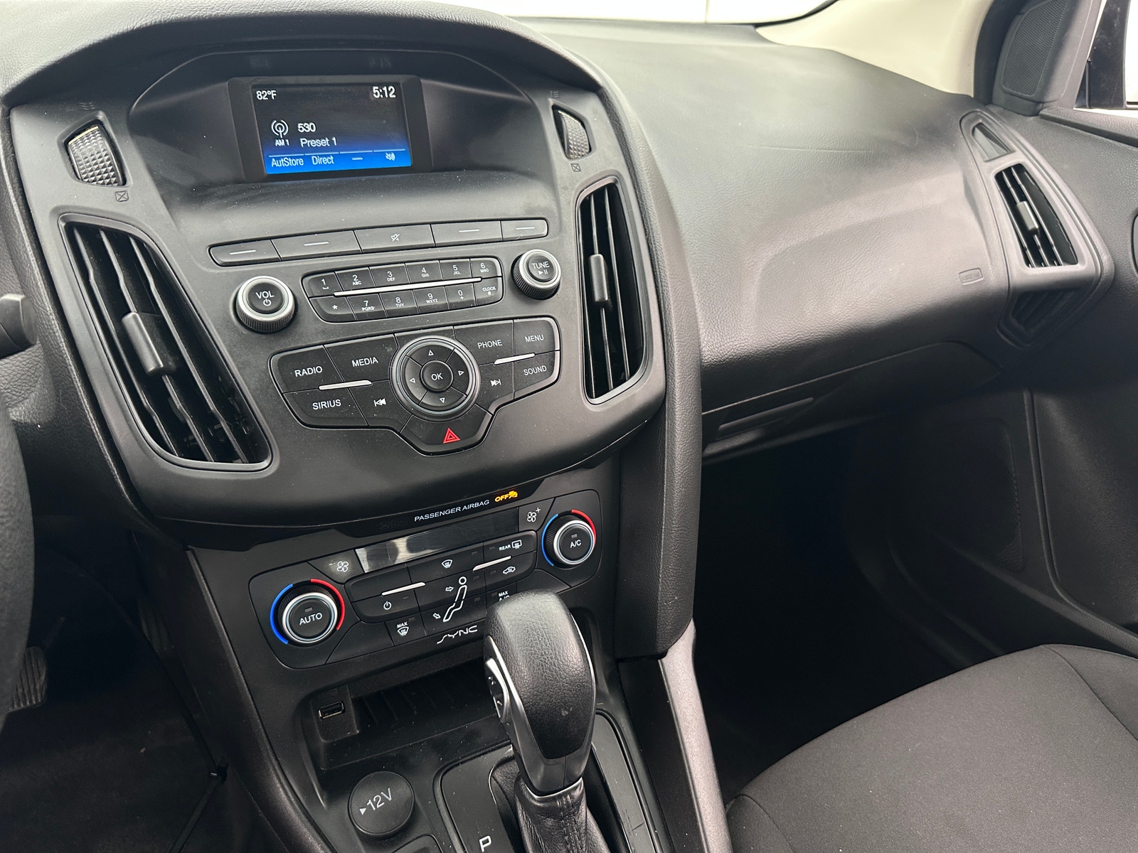 Thumbnail: 2018 Ford Focus - 4