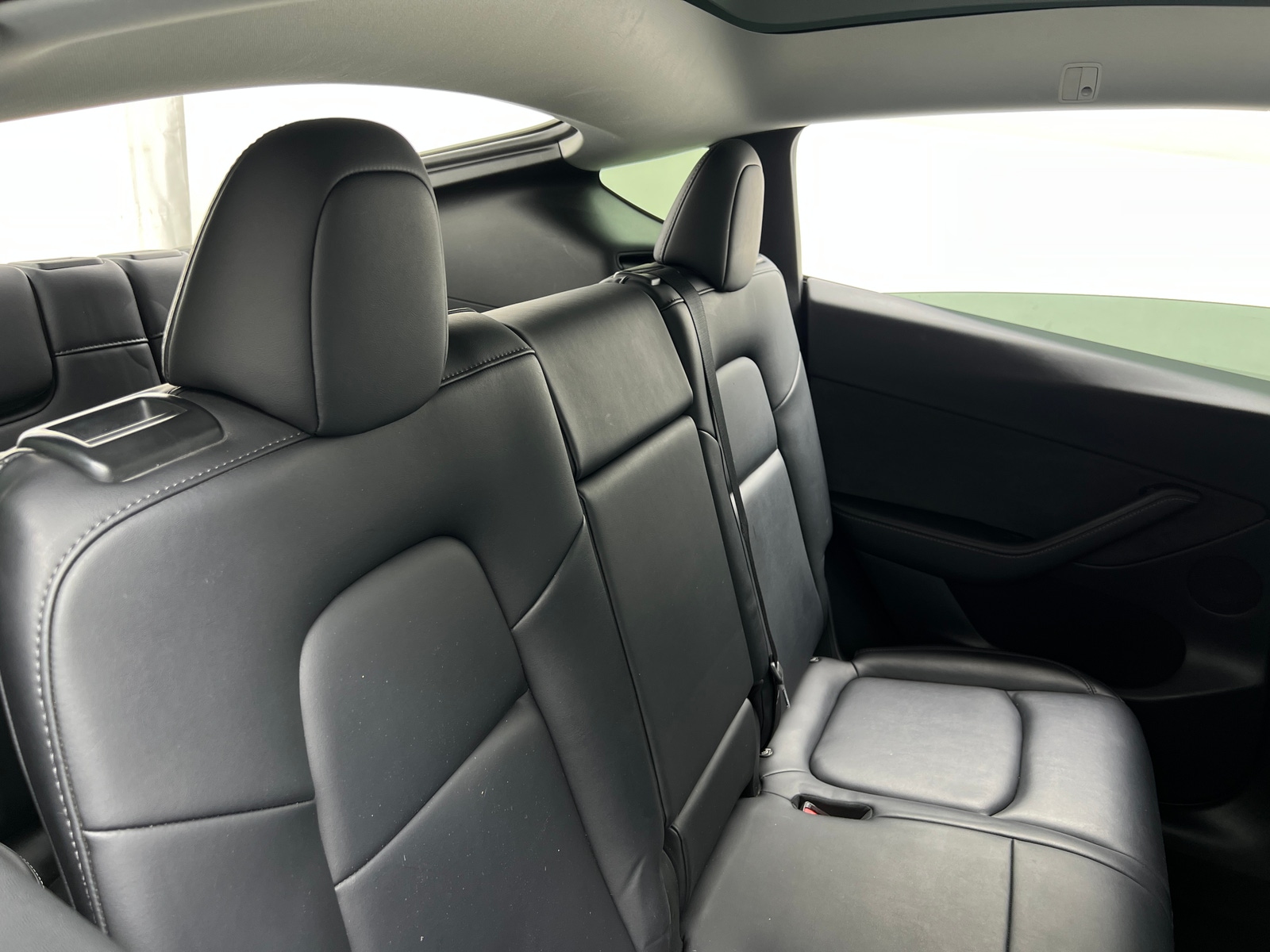Thumbnail: 2022 Tesla Model Y - 5