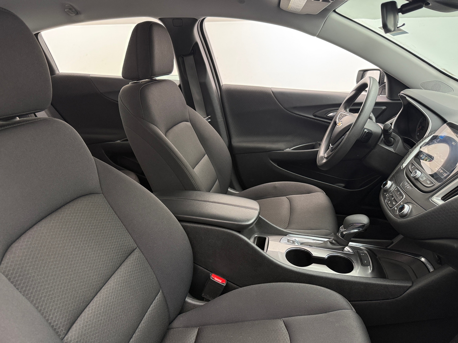 Thumbnail: 2024 Chevrolet Malibu - 2