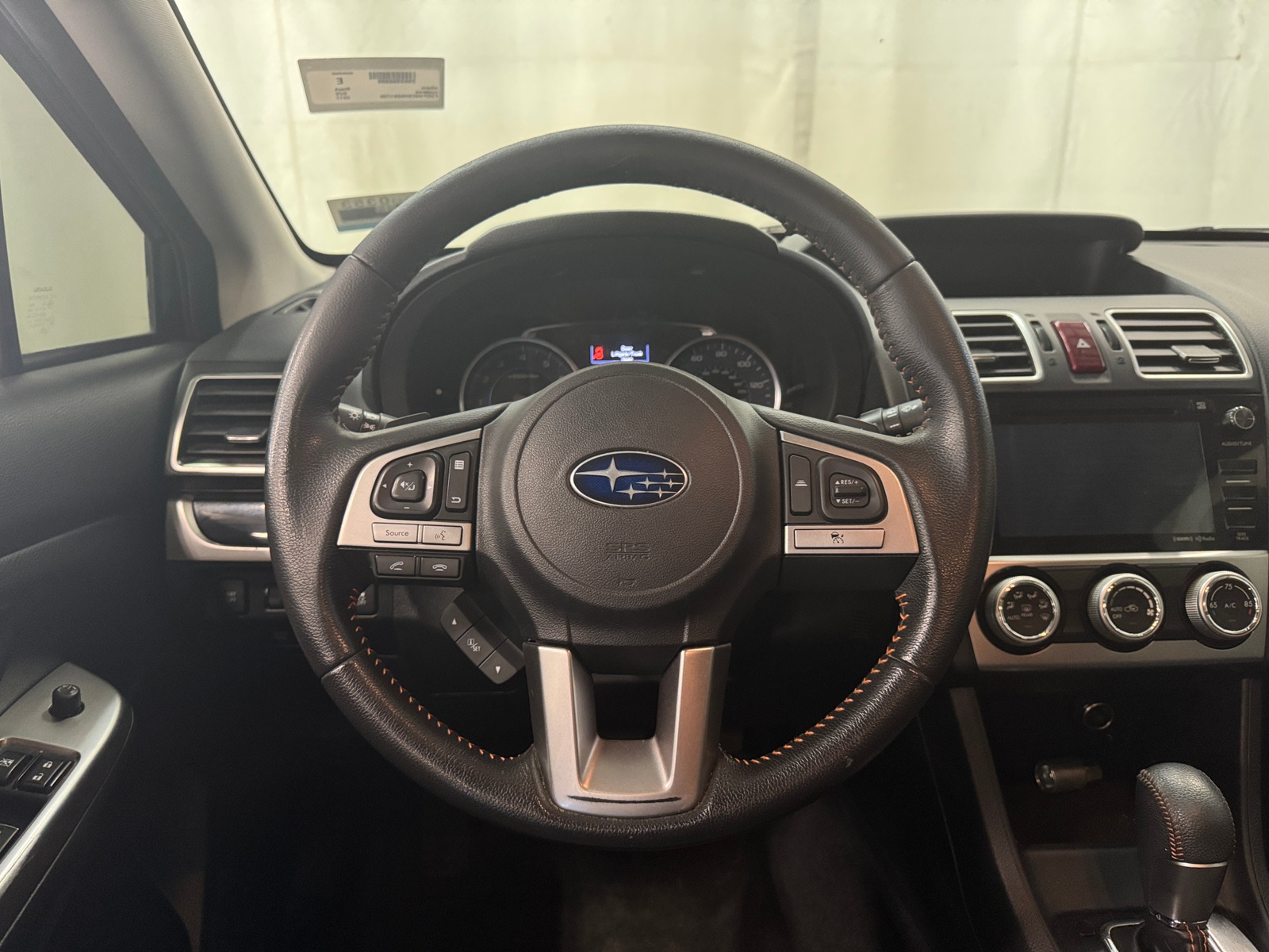 Thumbnail: 2017 Subaru Crosstrek - 4