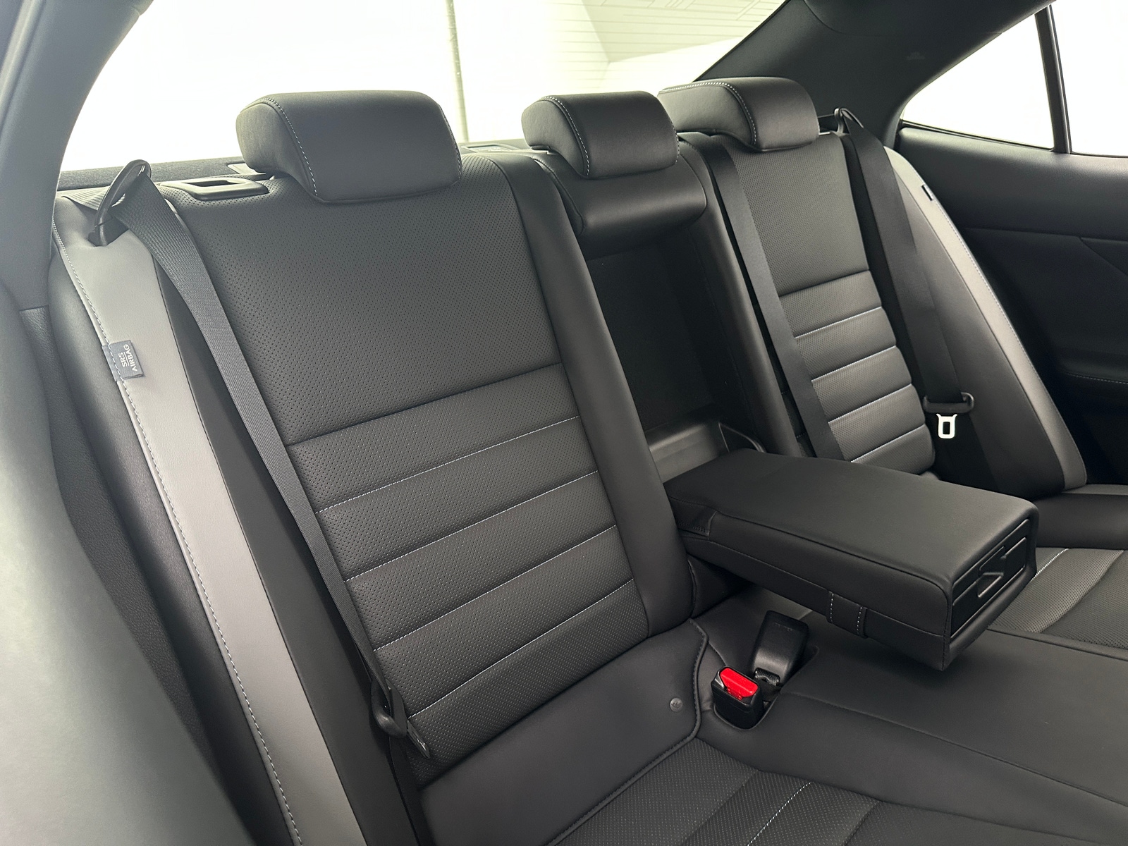 Thumbnail: 2020 Lexus IS - 5