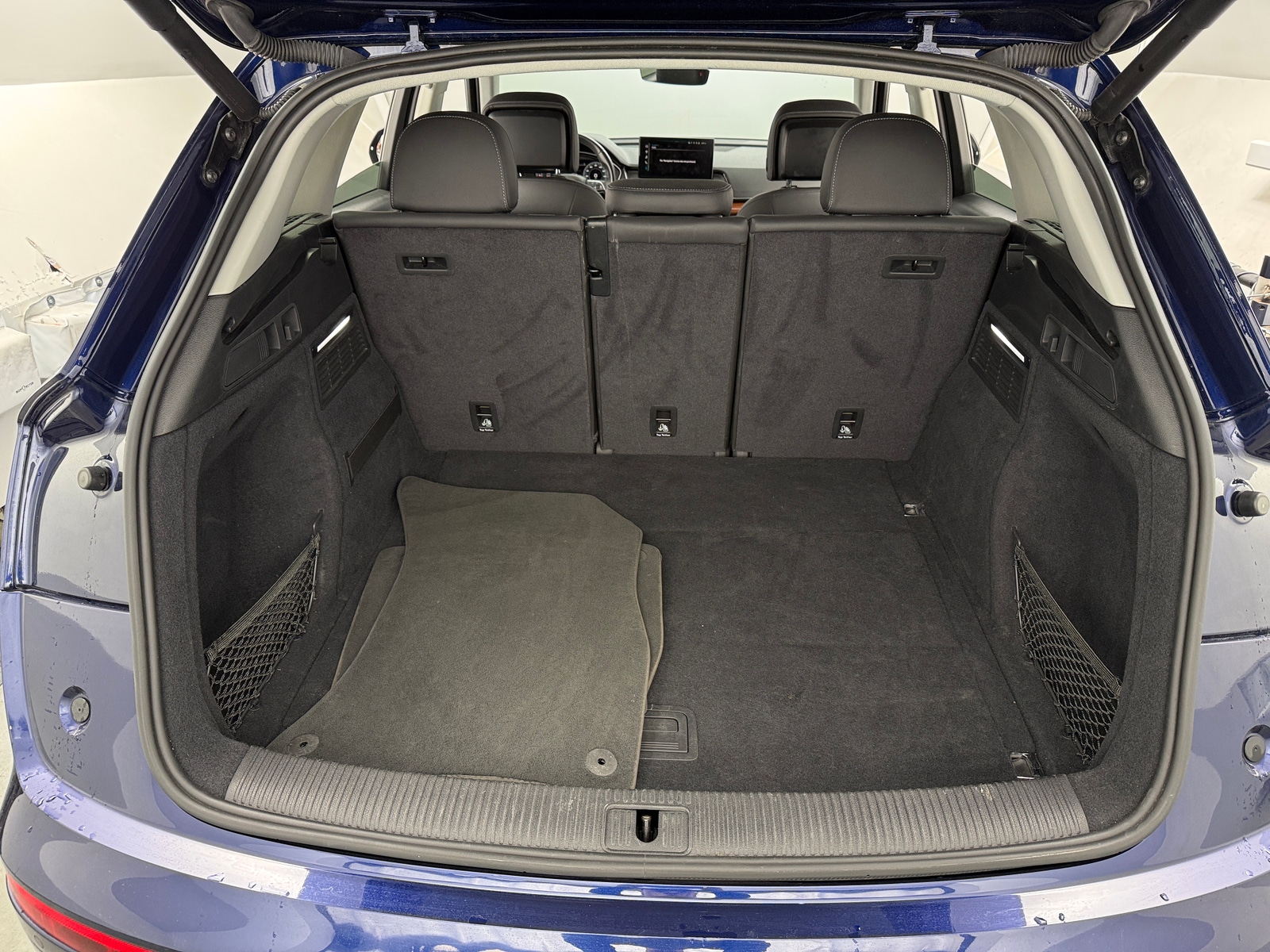 Thumbnail: 2021 Audi Q5 - 6