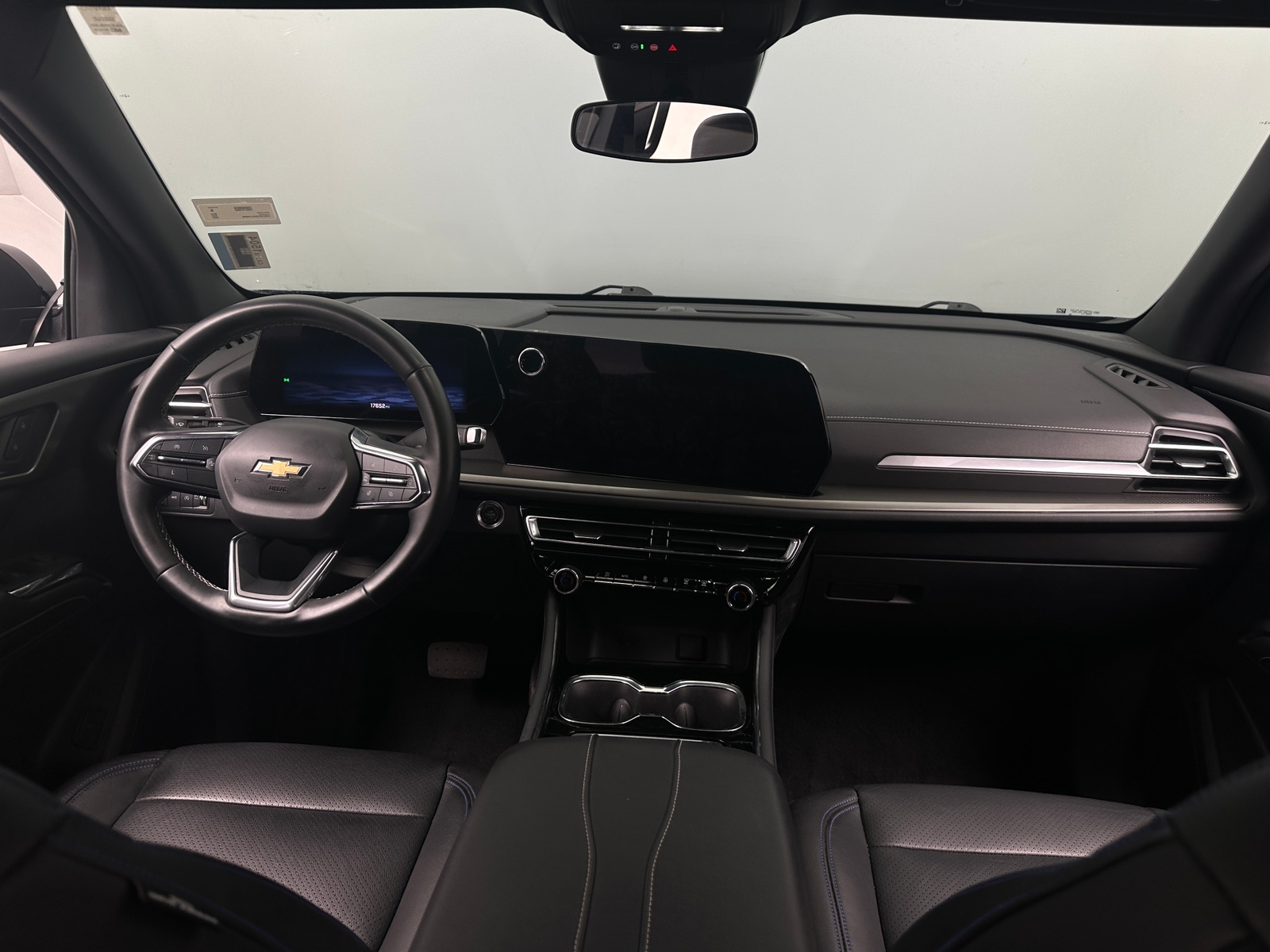 Thumbnail: 2024 Chevrolet Traverse - 3