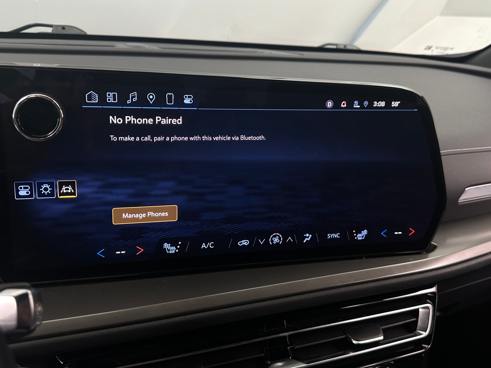 Thumbnail: 2024 Chevrolet Traverse - 4