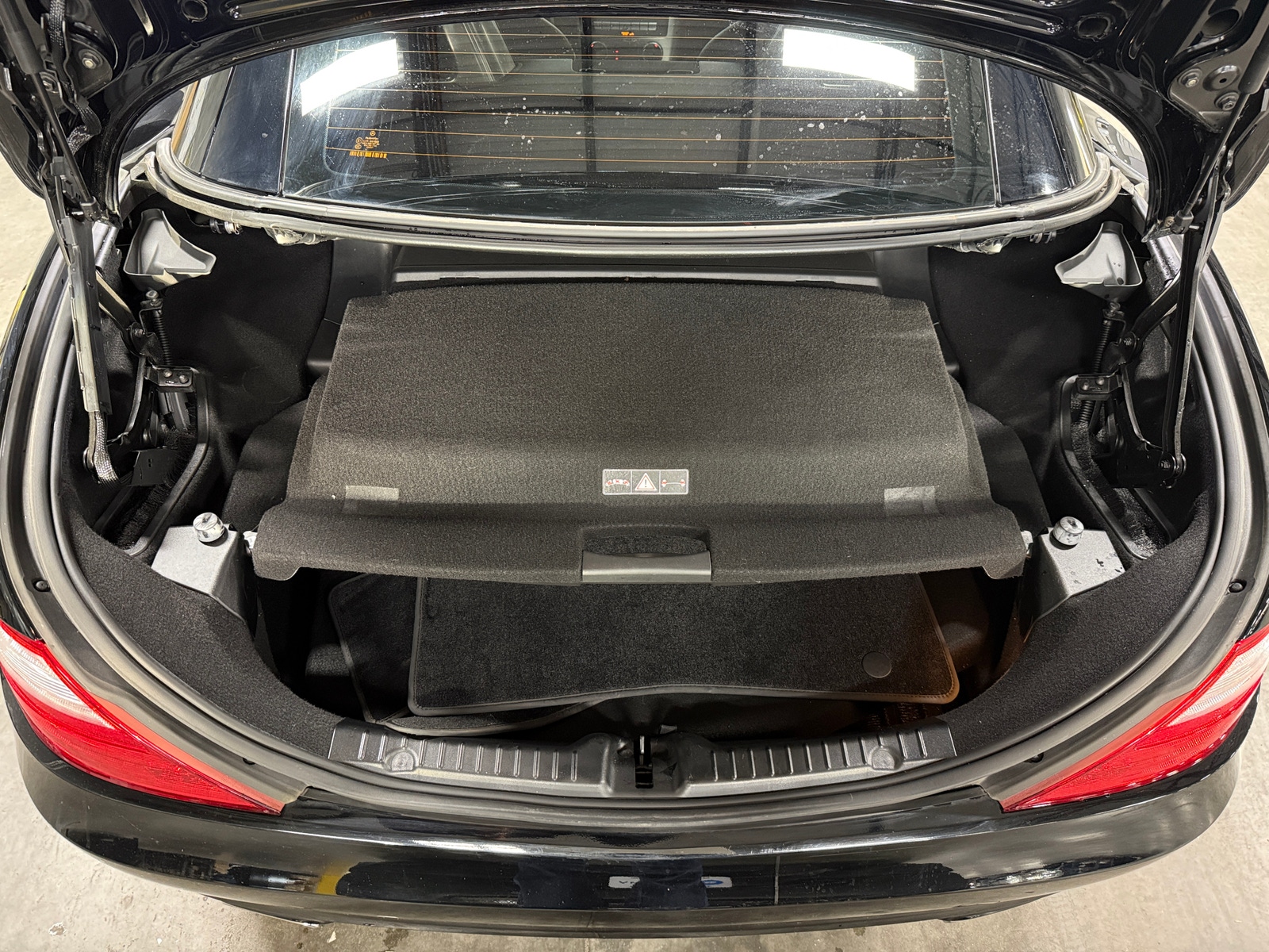 Thumbnail: 2014 Mercedes-Benz SLK - 5