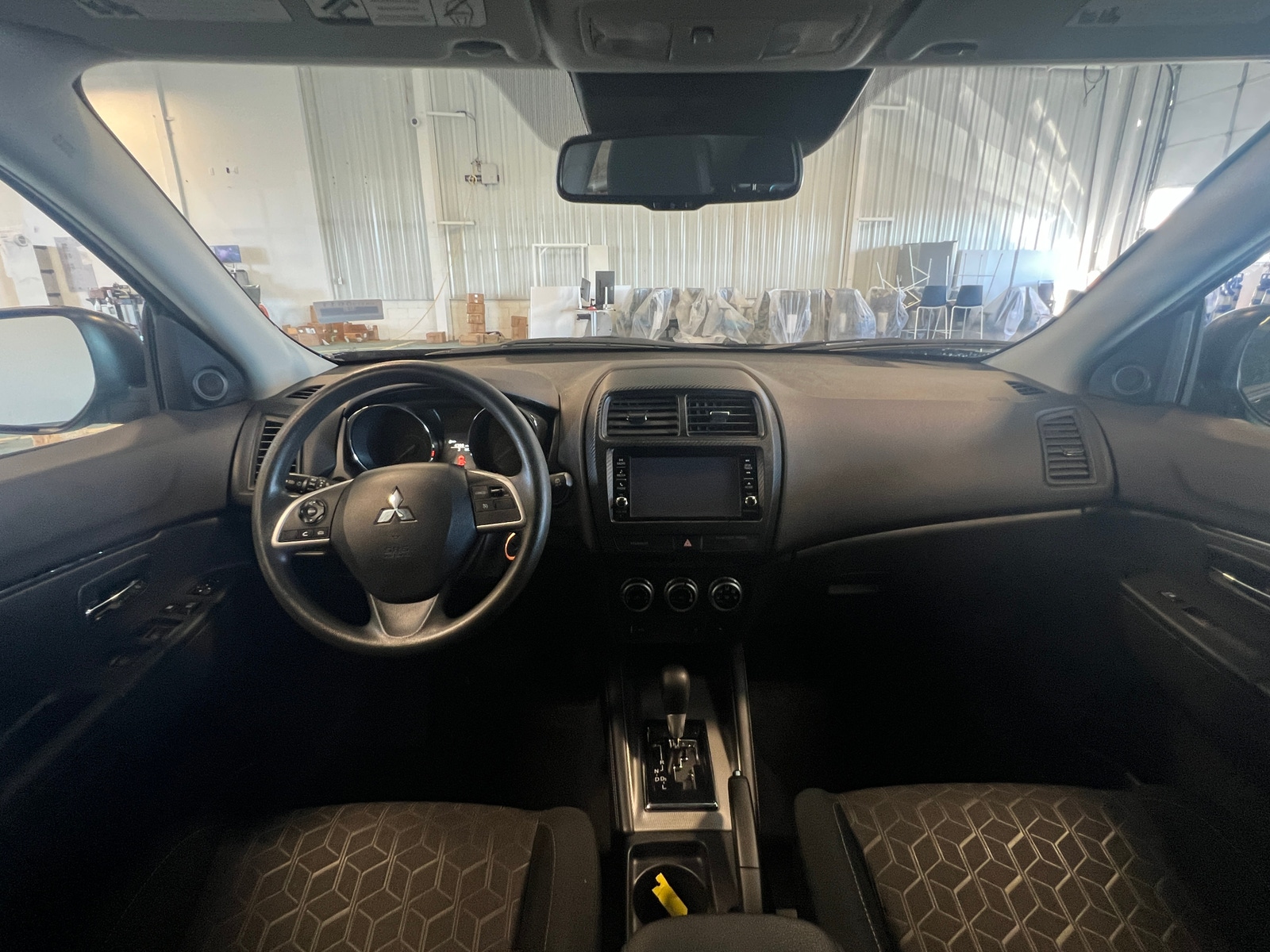 Thumbnail: 2024 Mitsubishi Outlander Sport - 3